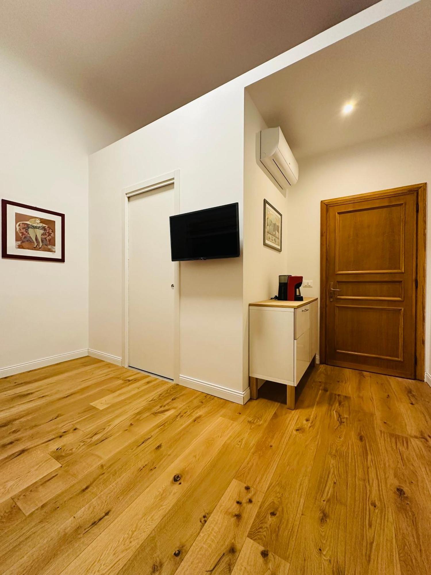Poggi 7 Apartment *