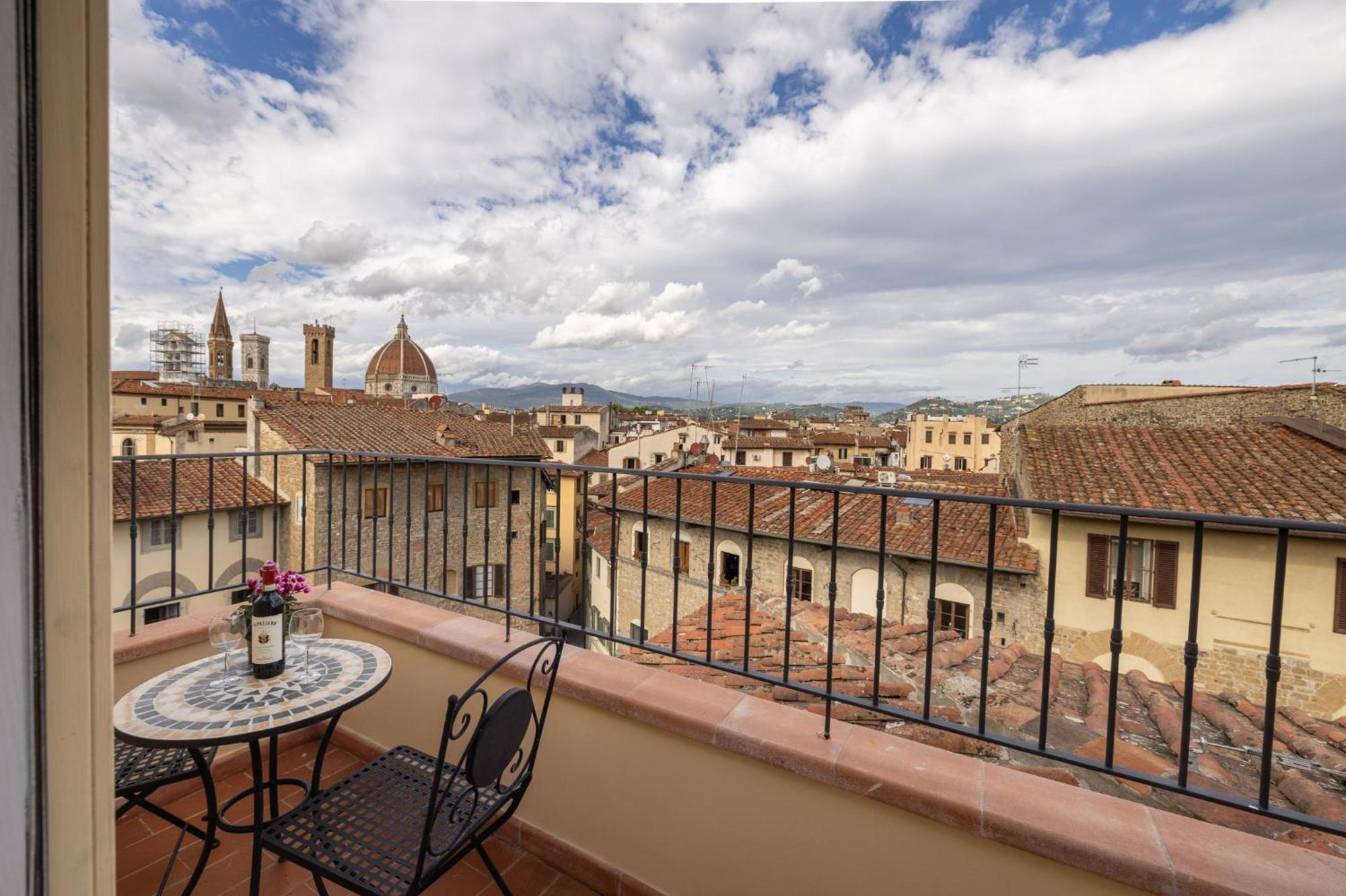 Santa Croce Breath-taking Penthouse Appartement Florence
