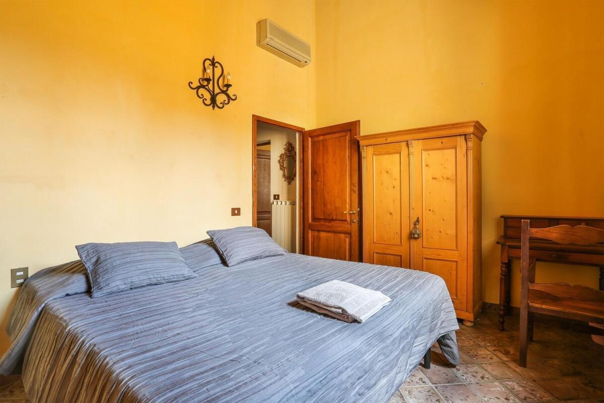 Santa Croce Deluxe *