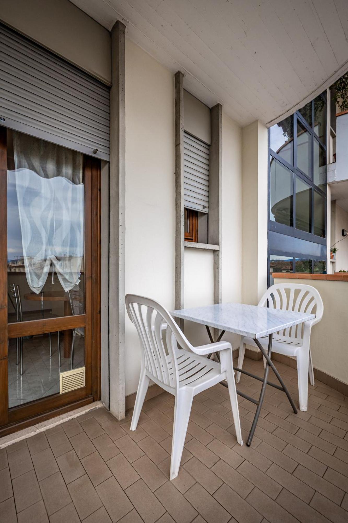 Apartment Yd Quiet Leopolda With Parking