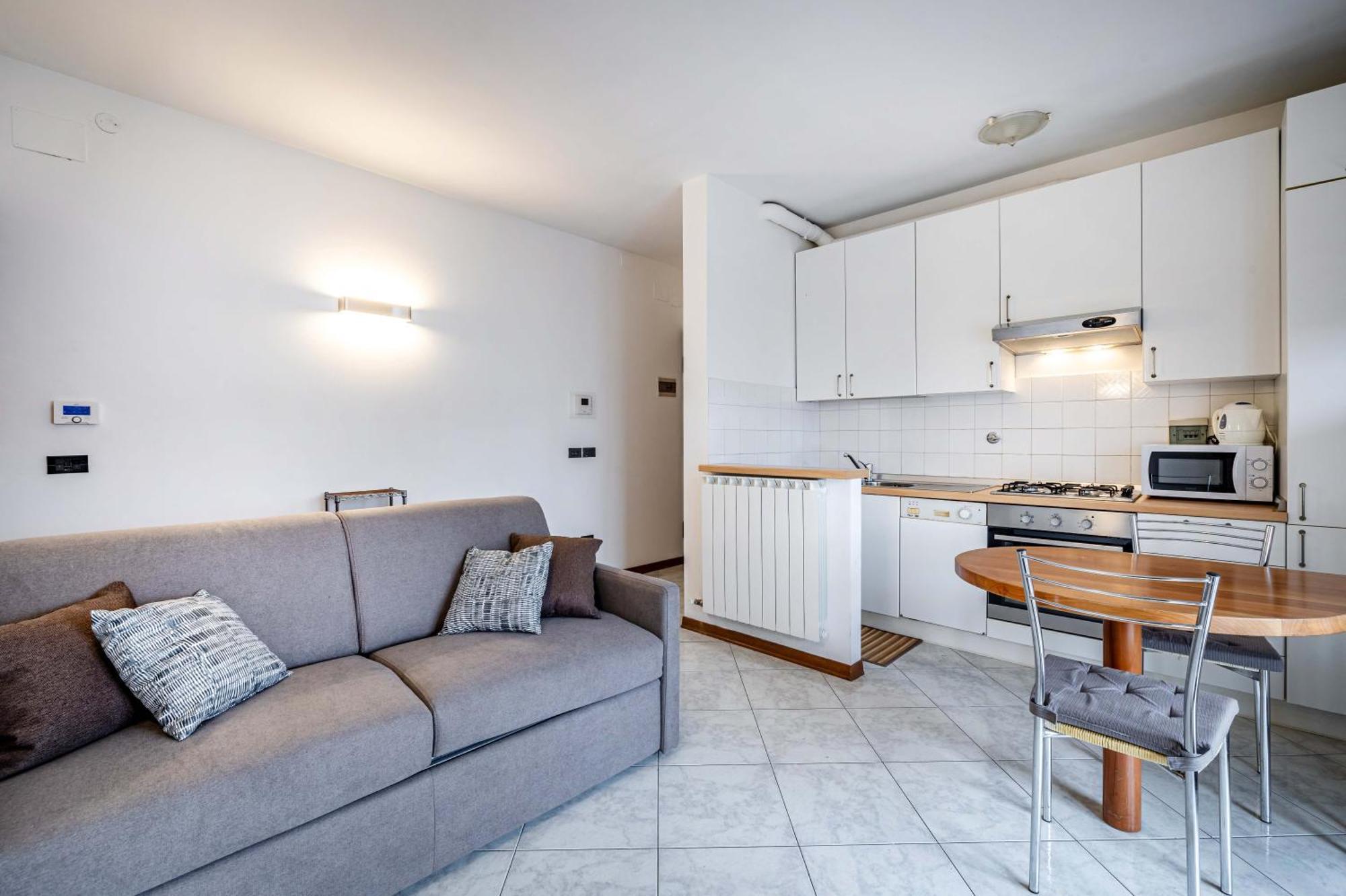Yd Quiet Leopolda With Parking Appartement *