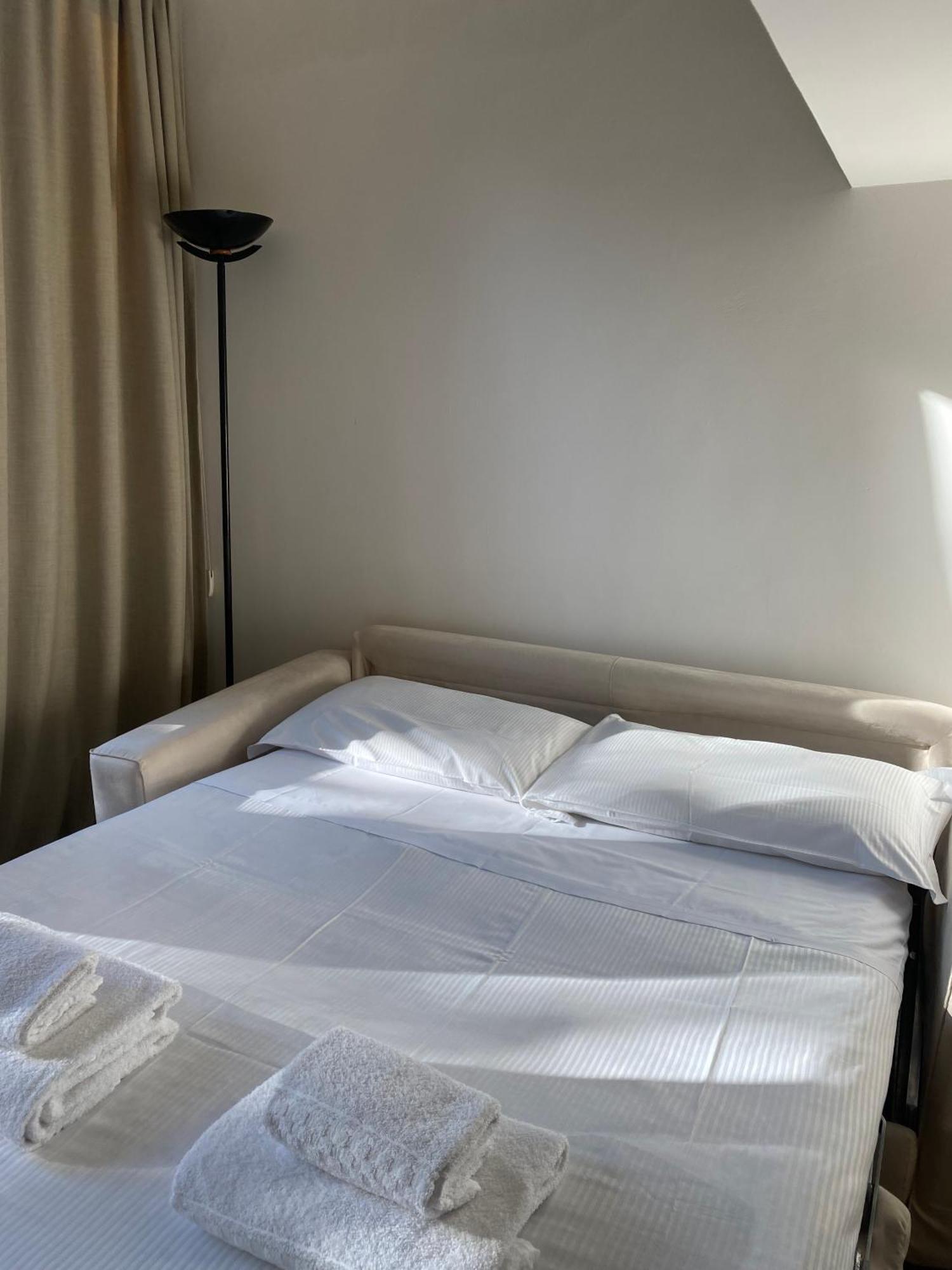 Cozy With Access To Garden Florence