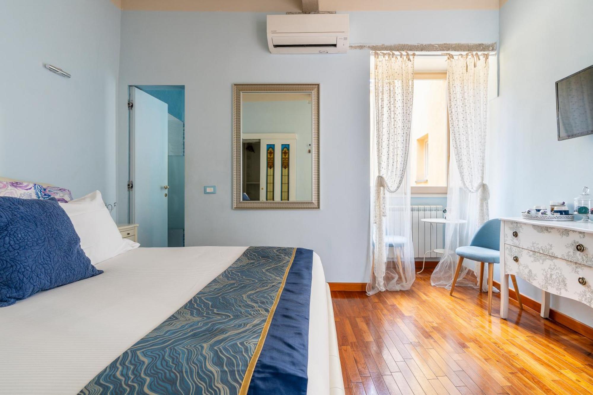 View Boutique - Milu Holidays * Firenze