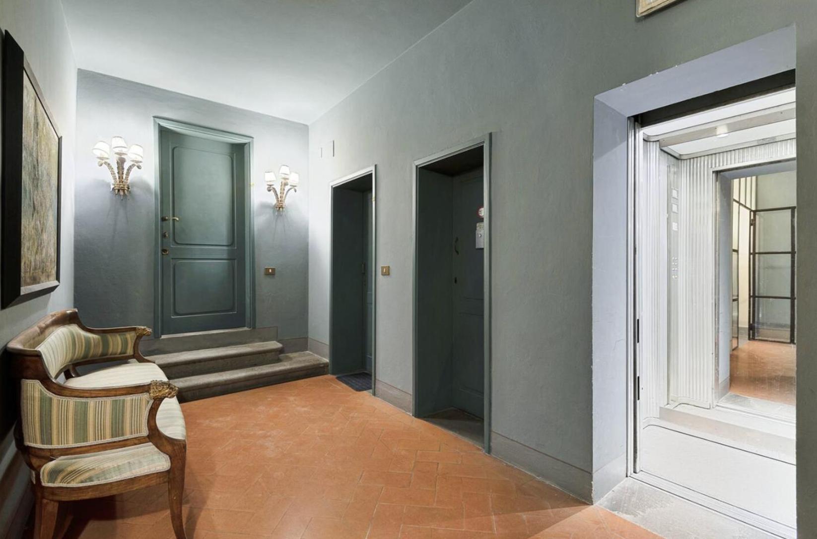 Tornabuoni Living Apartamento Florença