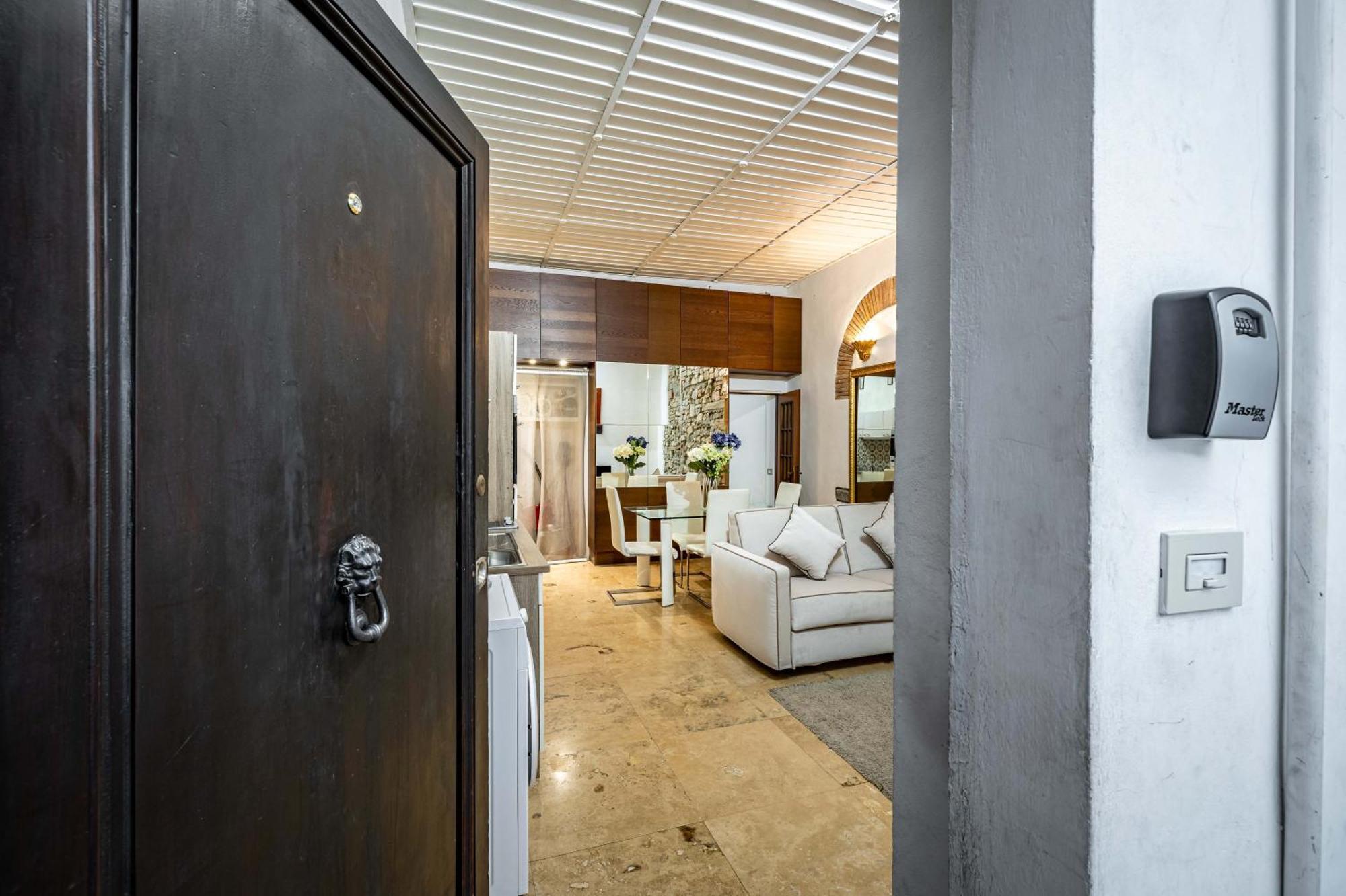 Roommo San Iacopino Apartment
