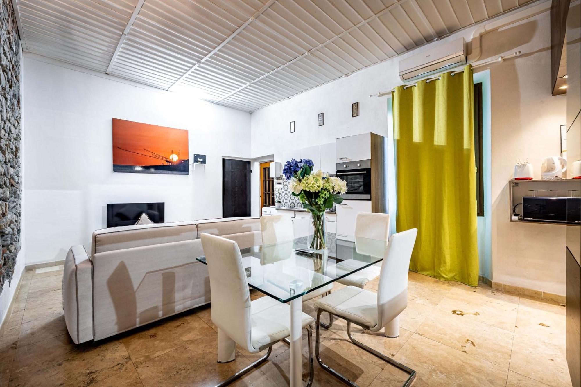 Roommo San Iacopino Apartment *