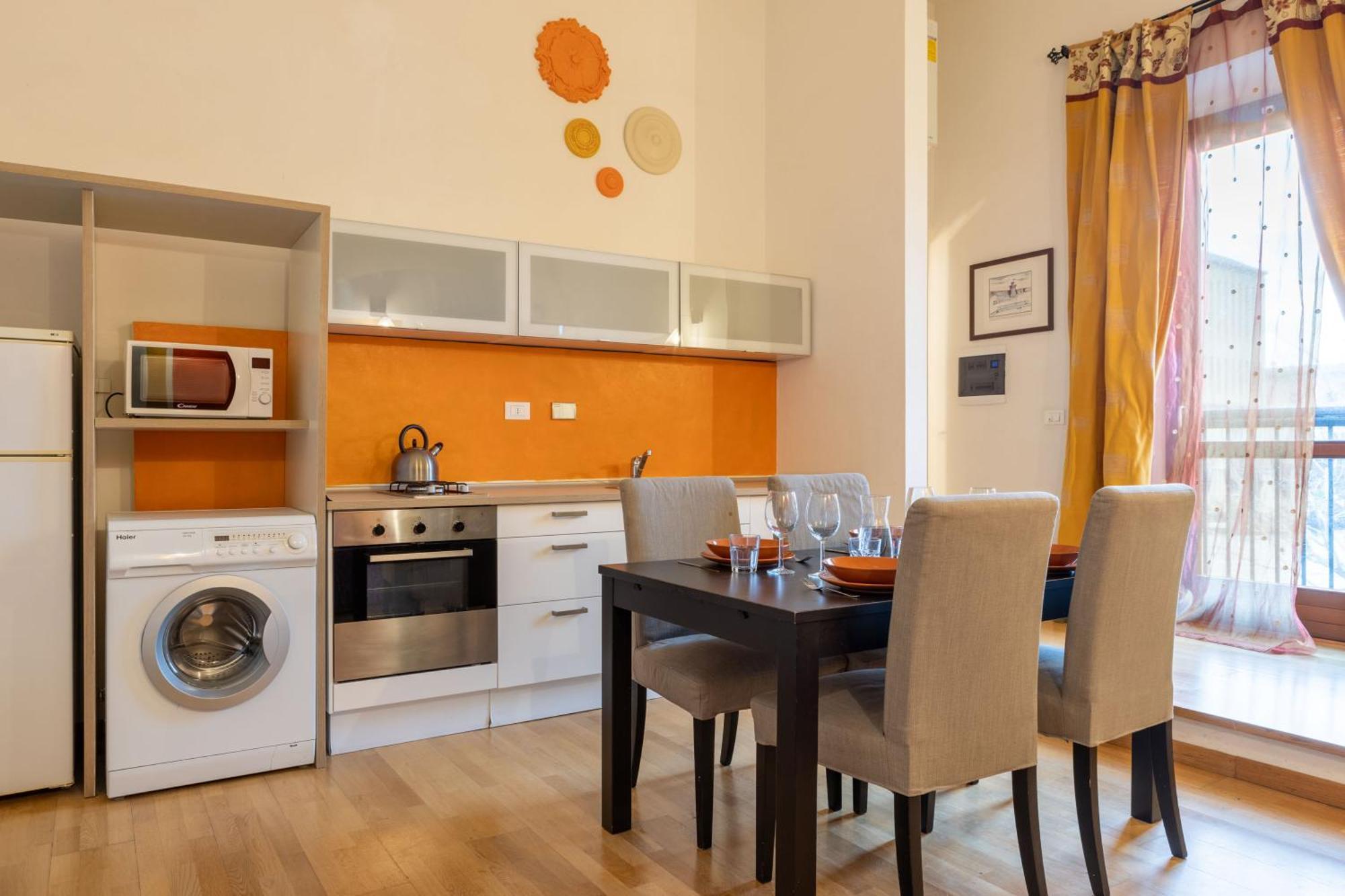 Sant'ambrogio - Raffaello Appartement *