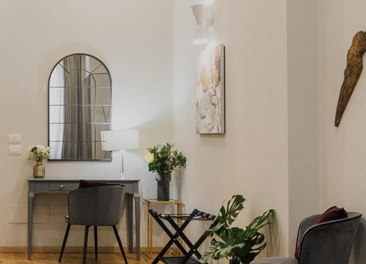 Apartments Florence *
