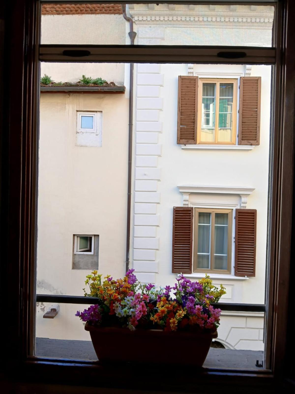 Apartment Guelfa 56 Florenz