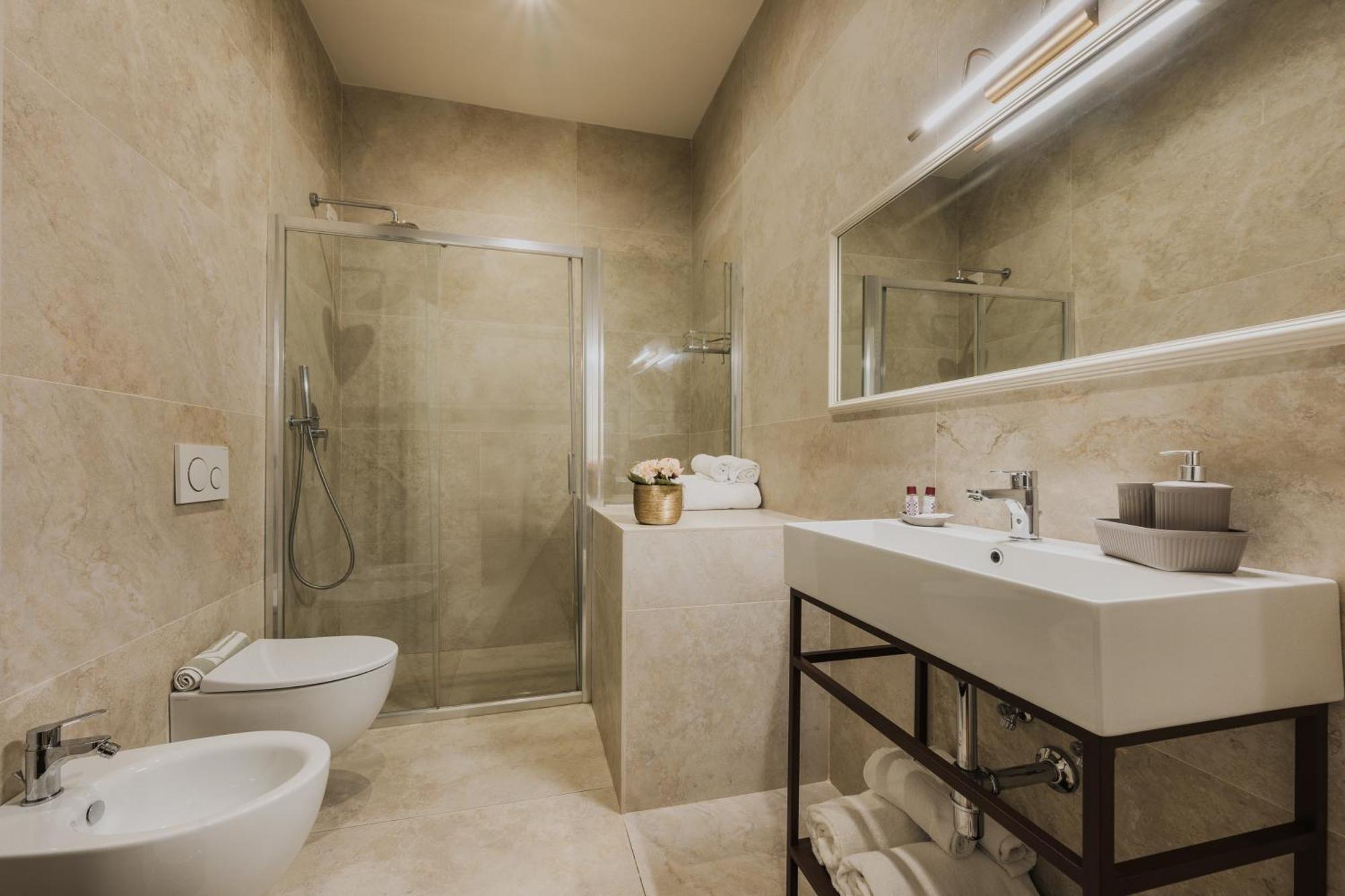 Ariento Deluxe 7 Florence