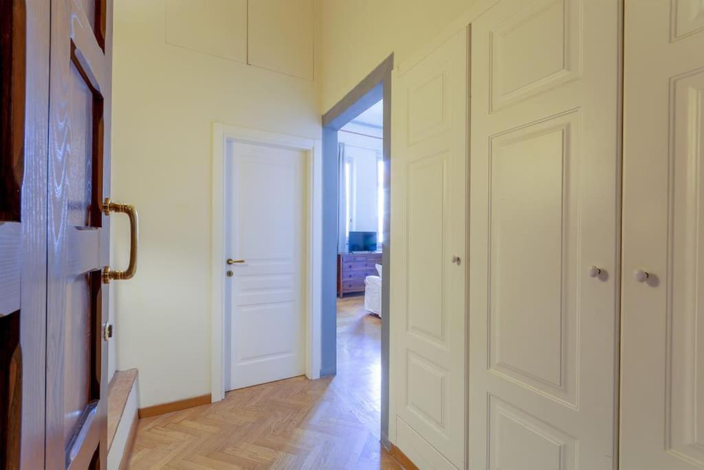 A Flat In Via Della Vigna Nuova Appartement *
