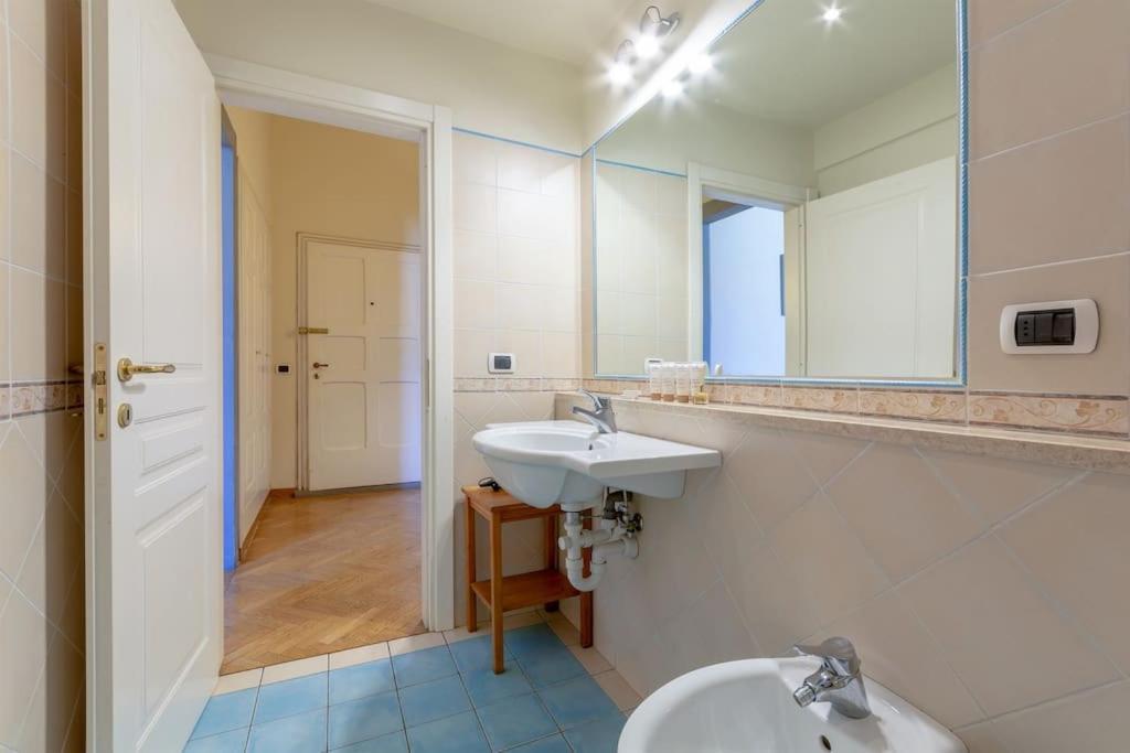 Appartement A Flat In Via Della Vigna Nuova Florence