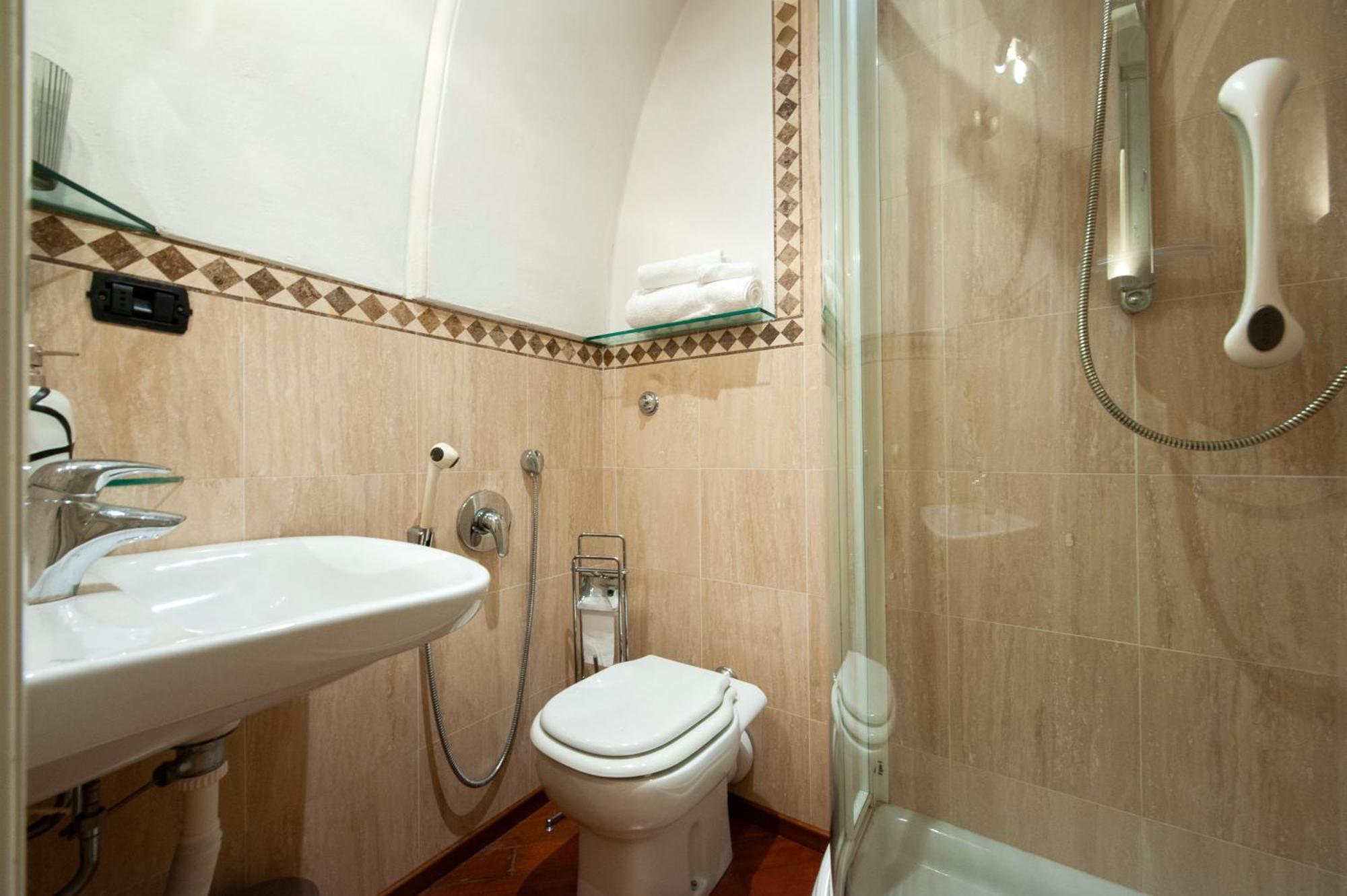 Lungarno Prestige - Residenza Nobiliare Florence