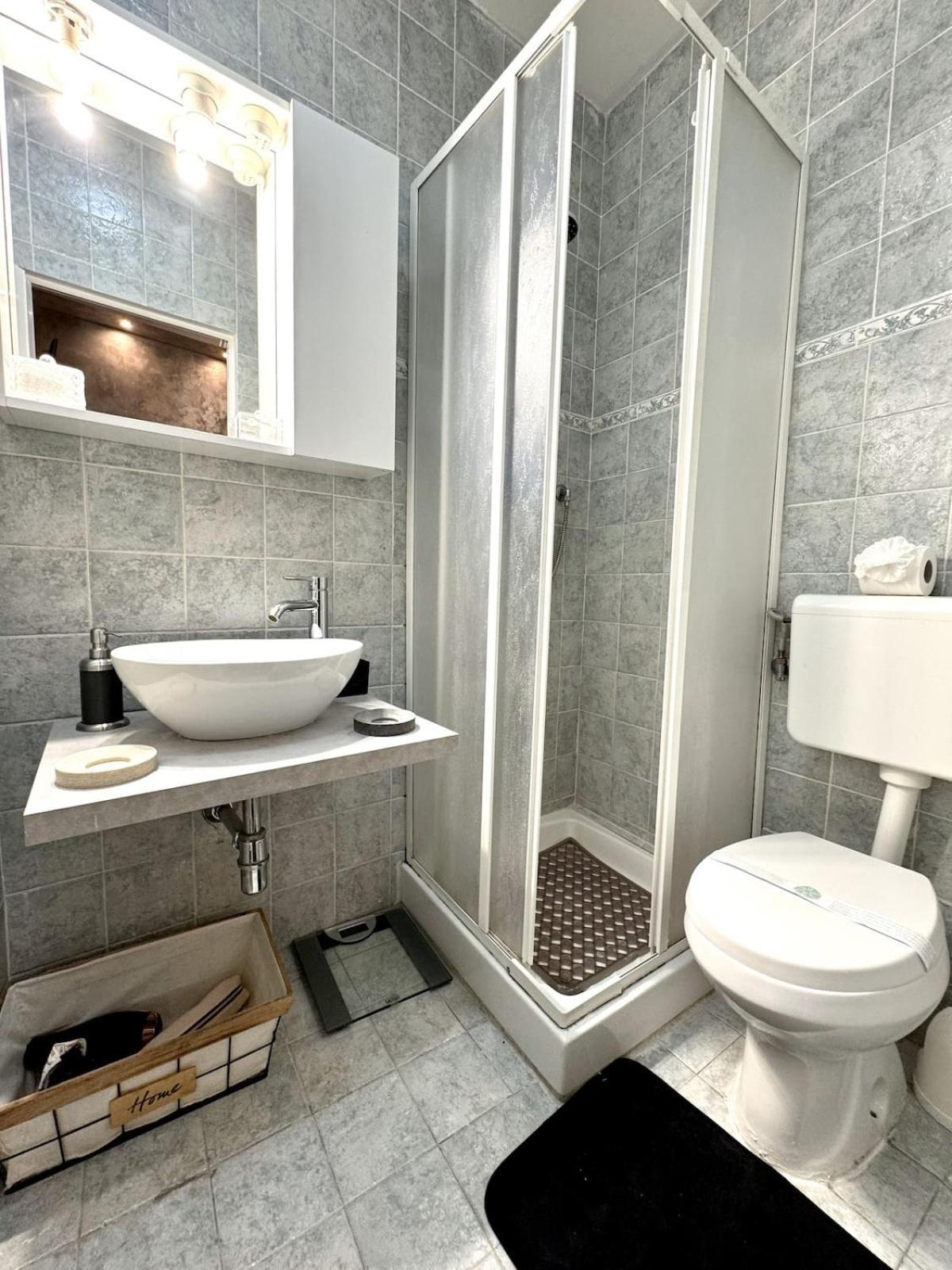 Nest In 27 * Florence