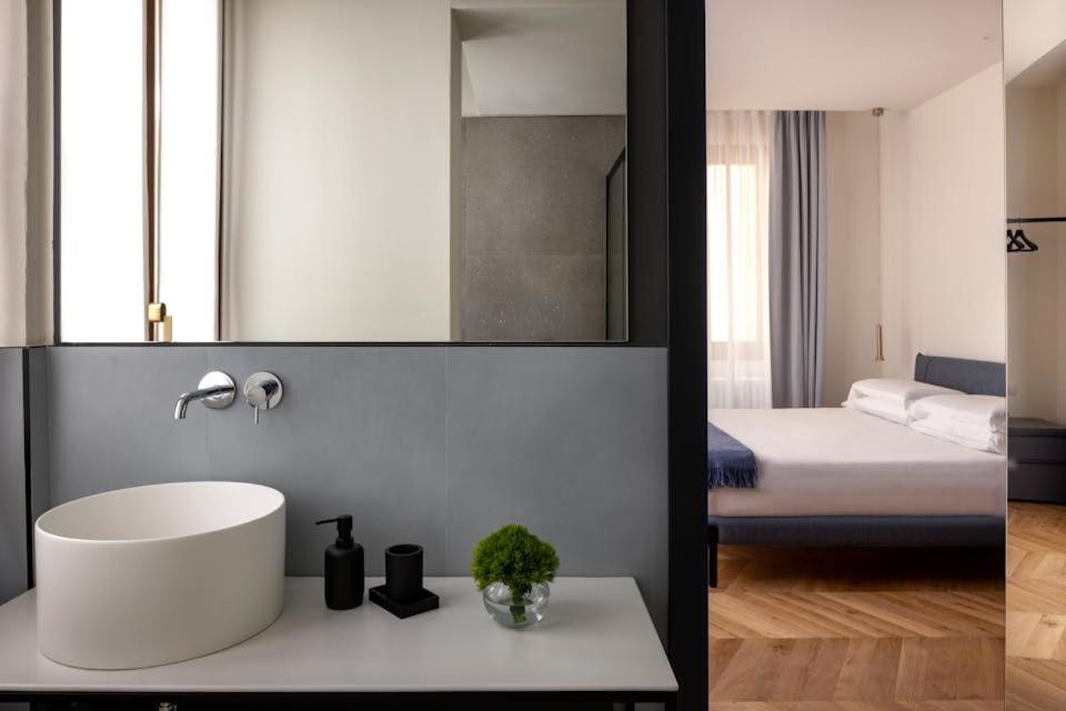 Elegant Renovated Apartment Florence