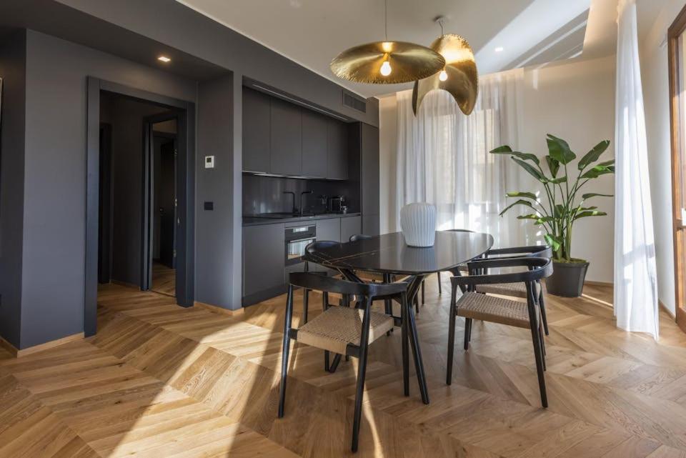 Apartment Elegant Renovated