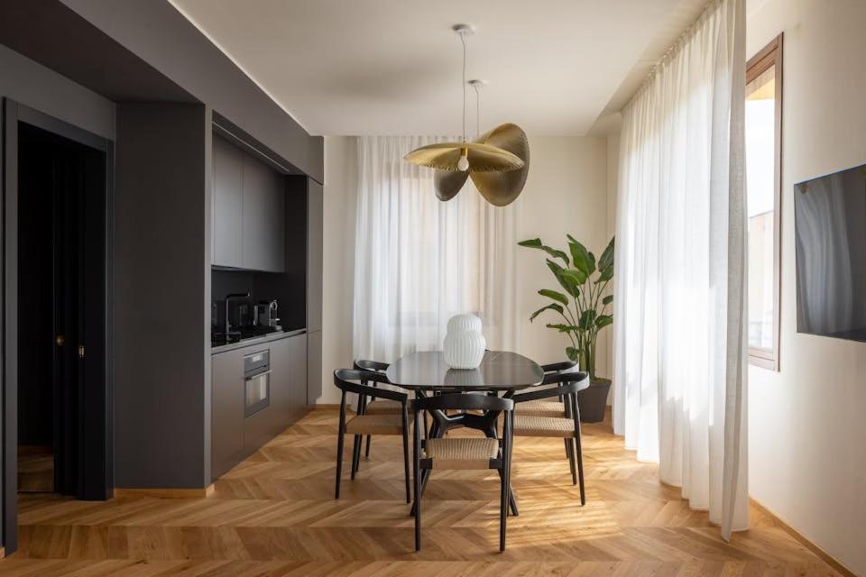 Elegant Renovated Florence
