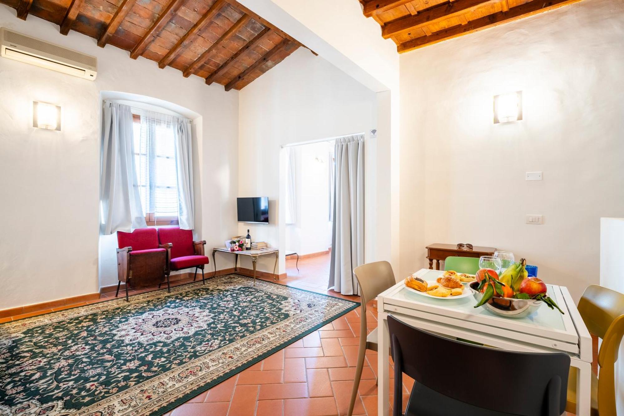 Appartement View Of The Medici Chapels- Center