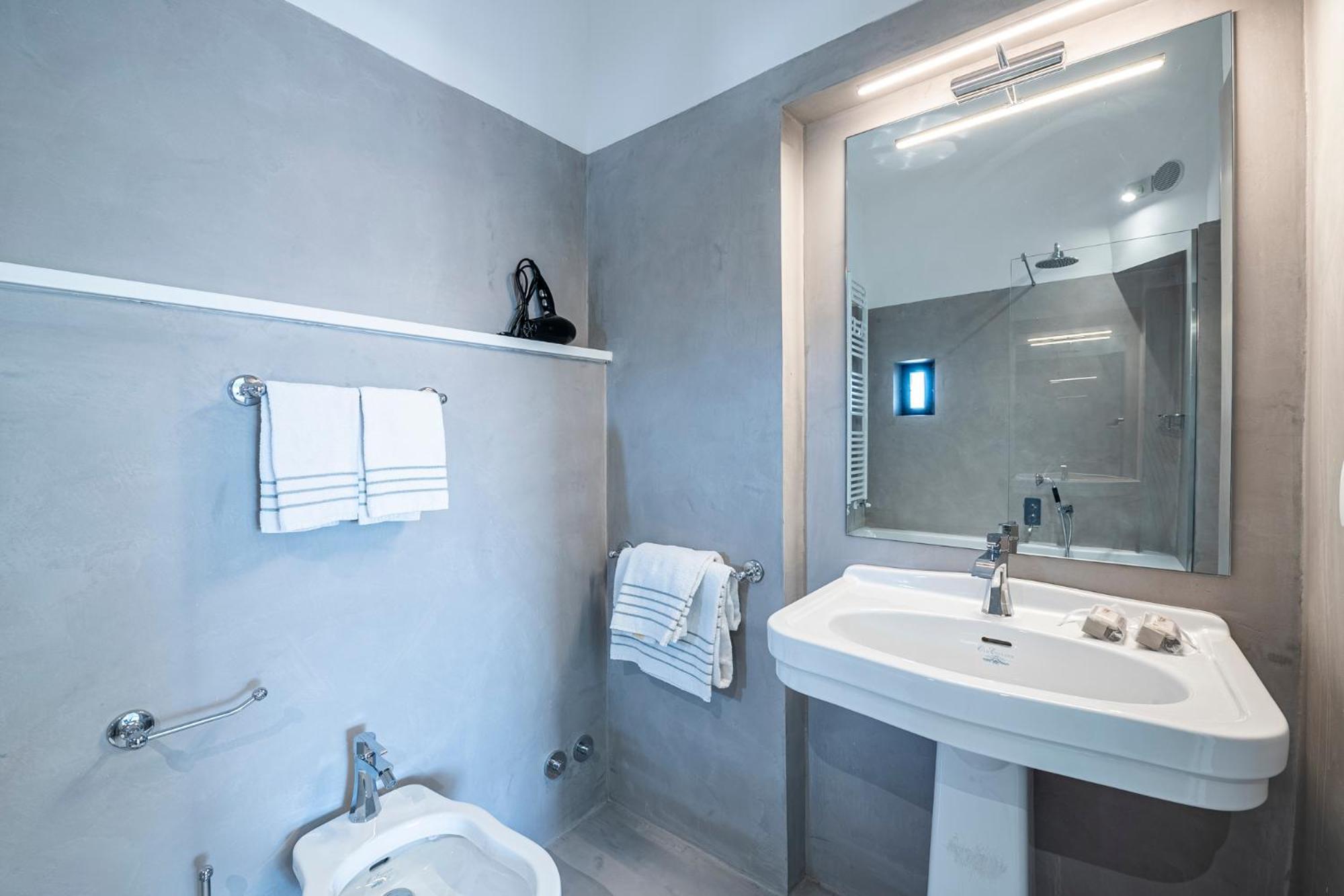 Apartment 2 Towers Belfredelli&ramaglianti- Panoramic View *