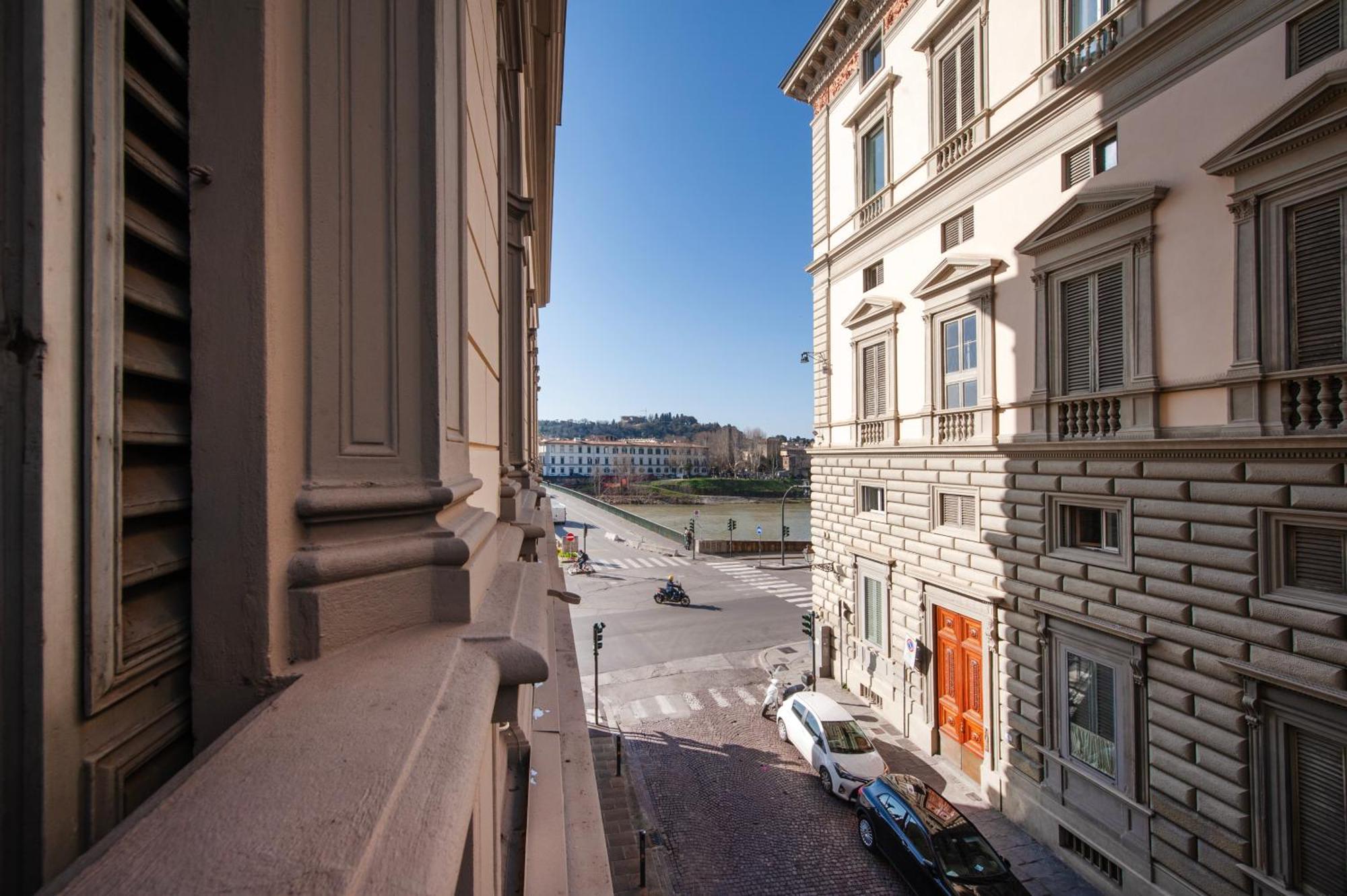 Lungarno Prestige - Residenza Nobiliare Apartment