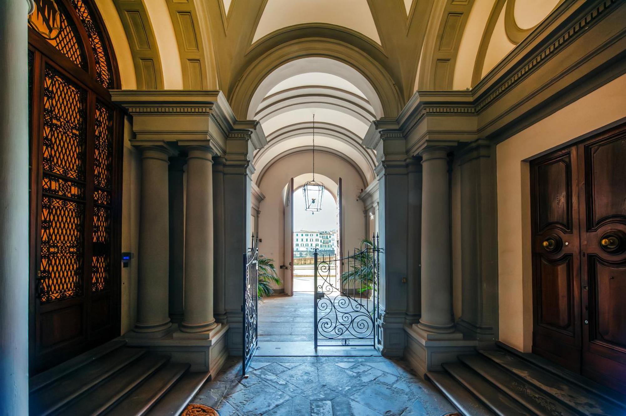 Lungarno Prestige - Residenza Nobiliare * Florence
