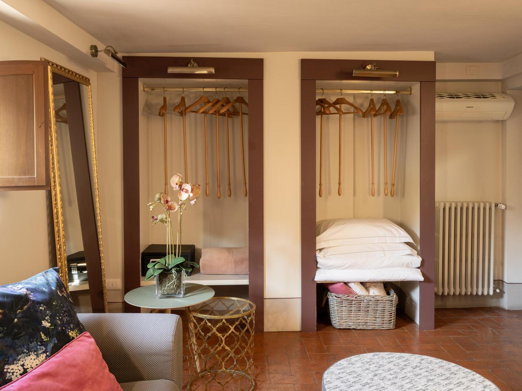 Aparthotel Canto Degli Scali Florence