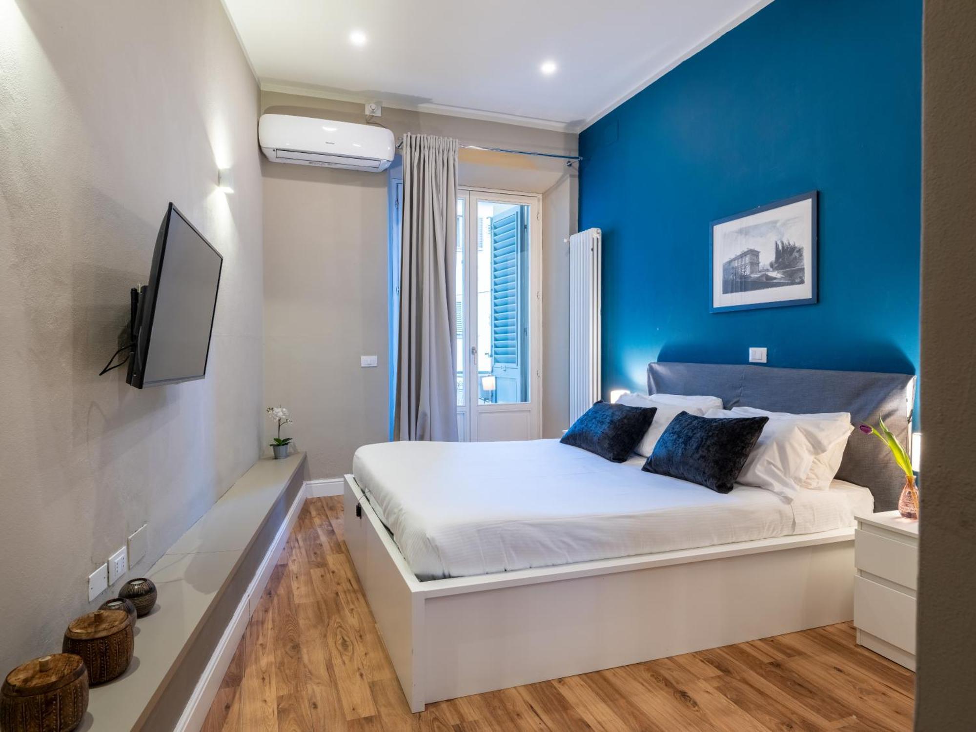 Red - Porta Romana APT - Dolcevita Holiday *