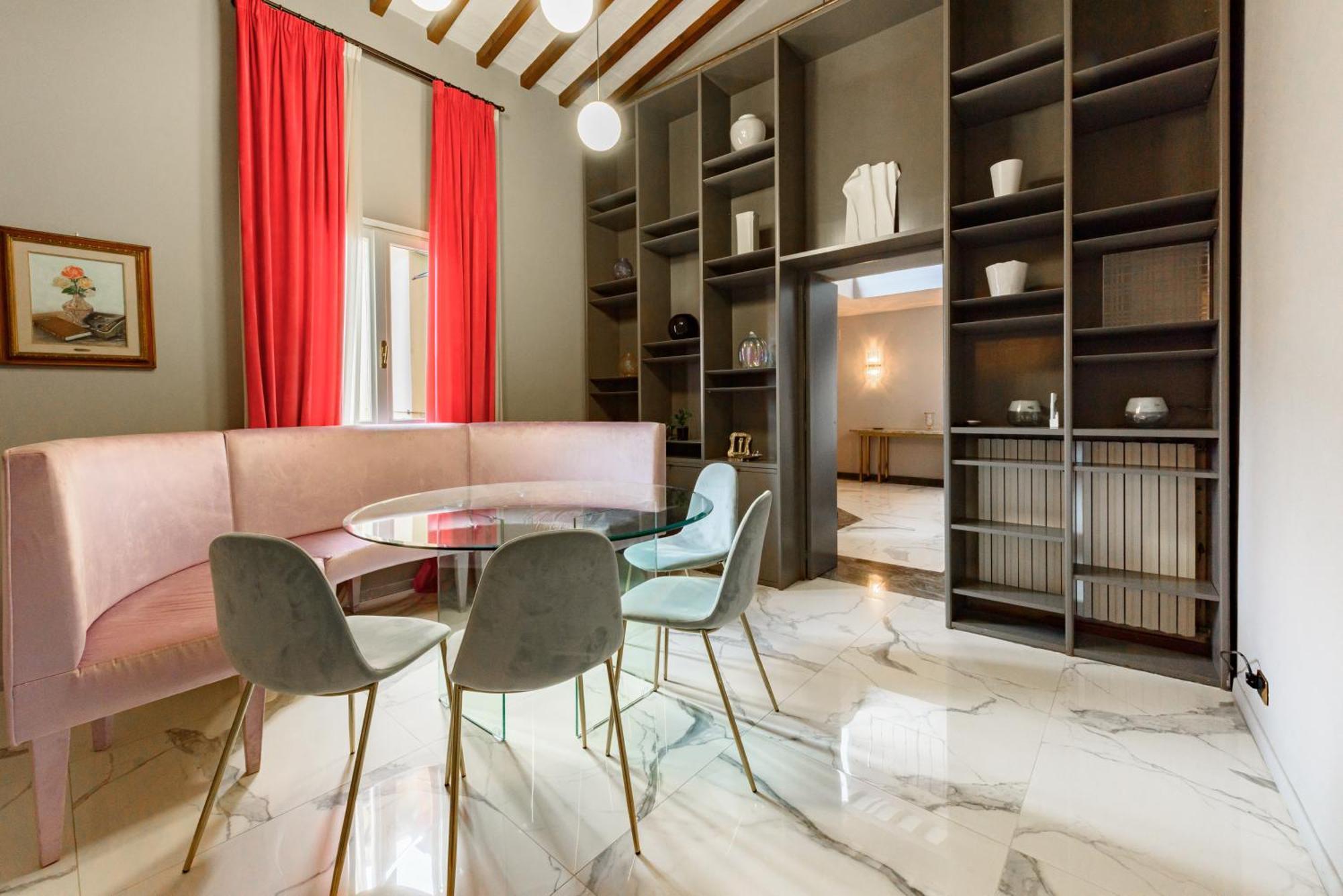 Regina House By Mmega Florence