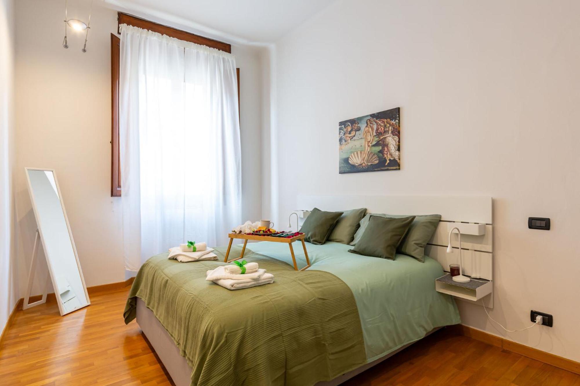 Appartement 2 Da Letto A Campo Di Marte Florence