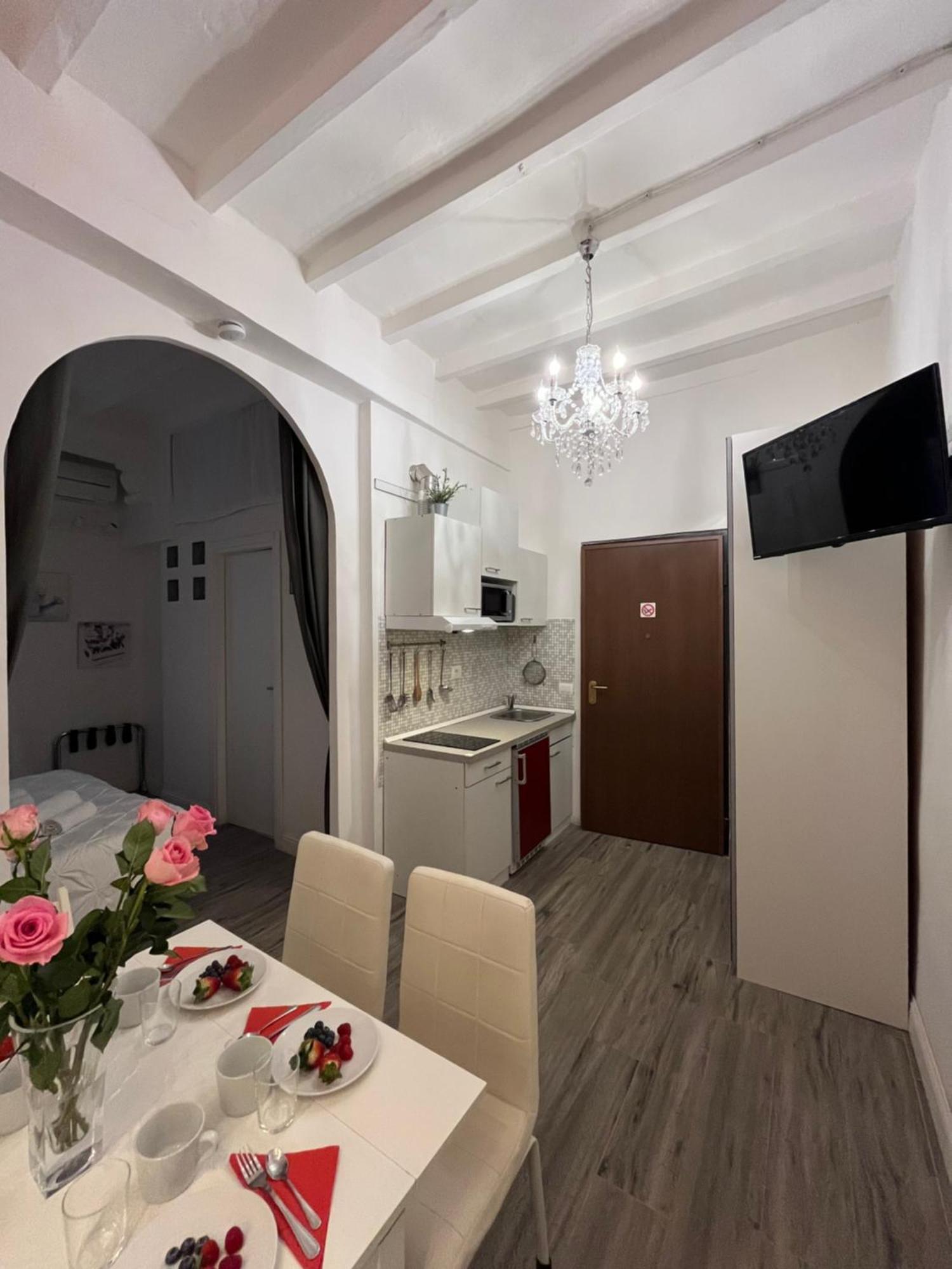Apartment Michelangelo's Place Florenz