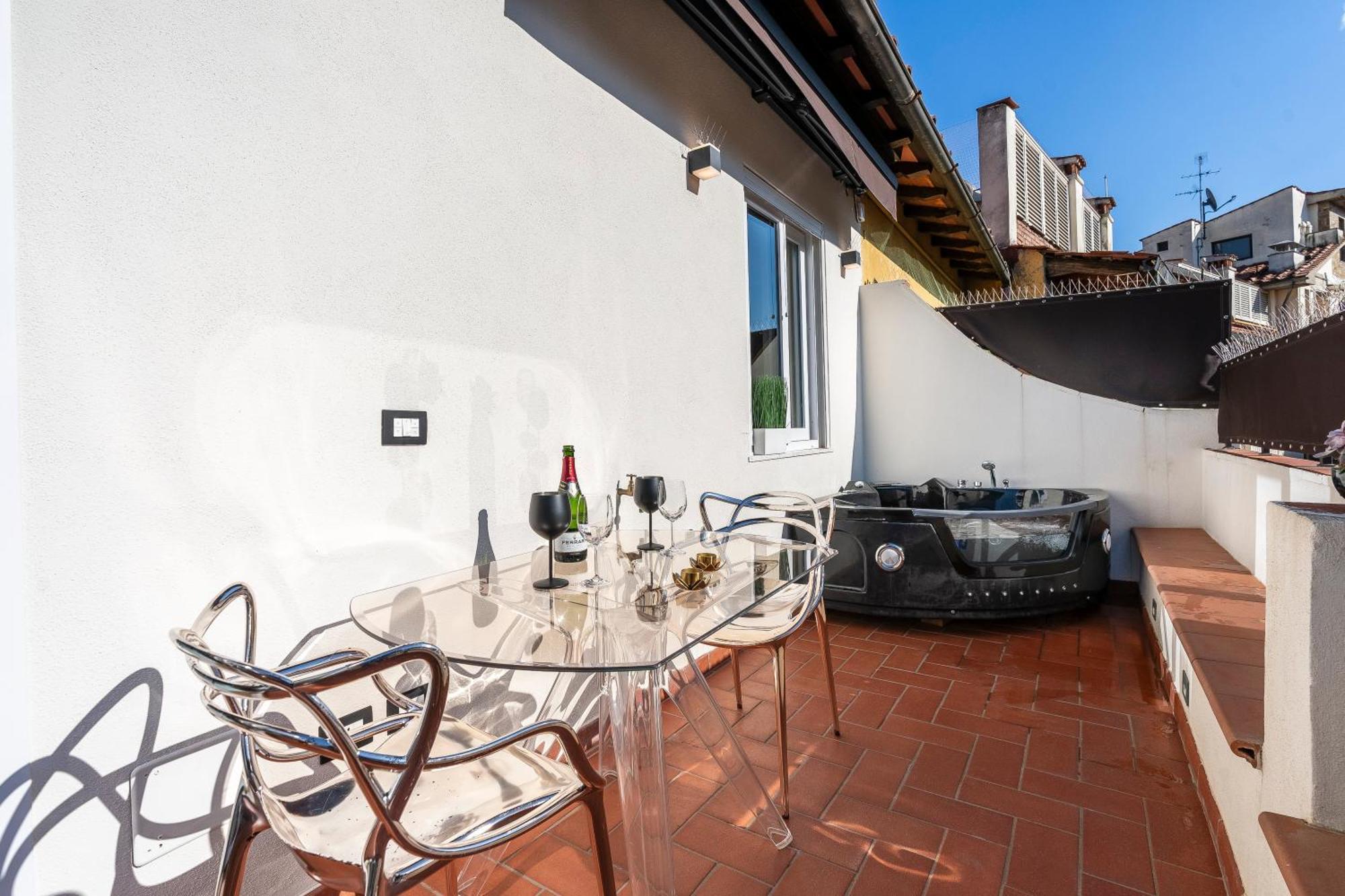 Ponte Vecchio Rooftop Terrace With Private Heated Jacuzzi * Florence