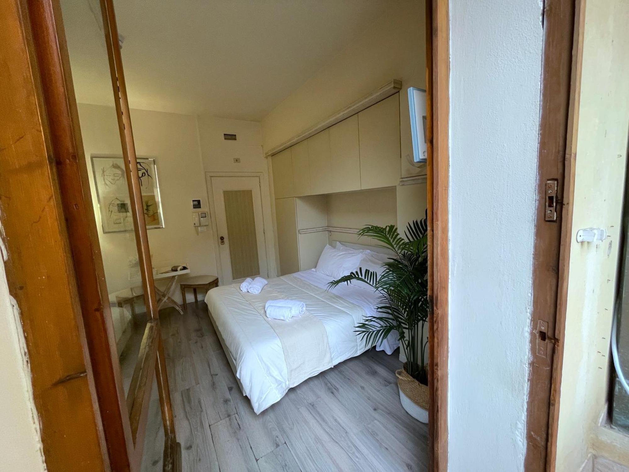 Charming Next To The Duomo Apartment *