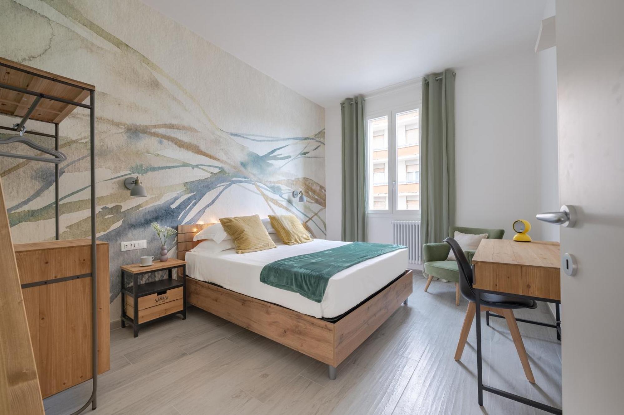 Via Pollaiolo Apartments: Comfort And Style Near Tram Apartment *