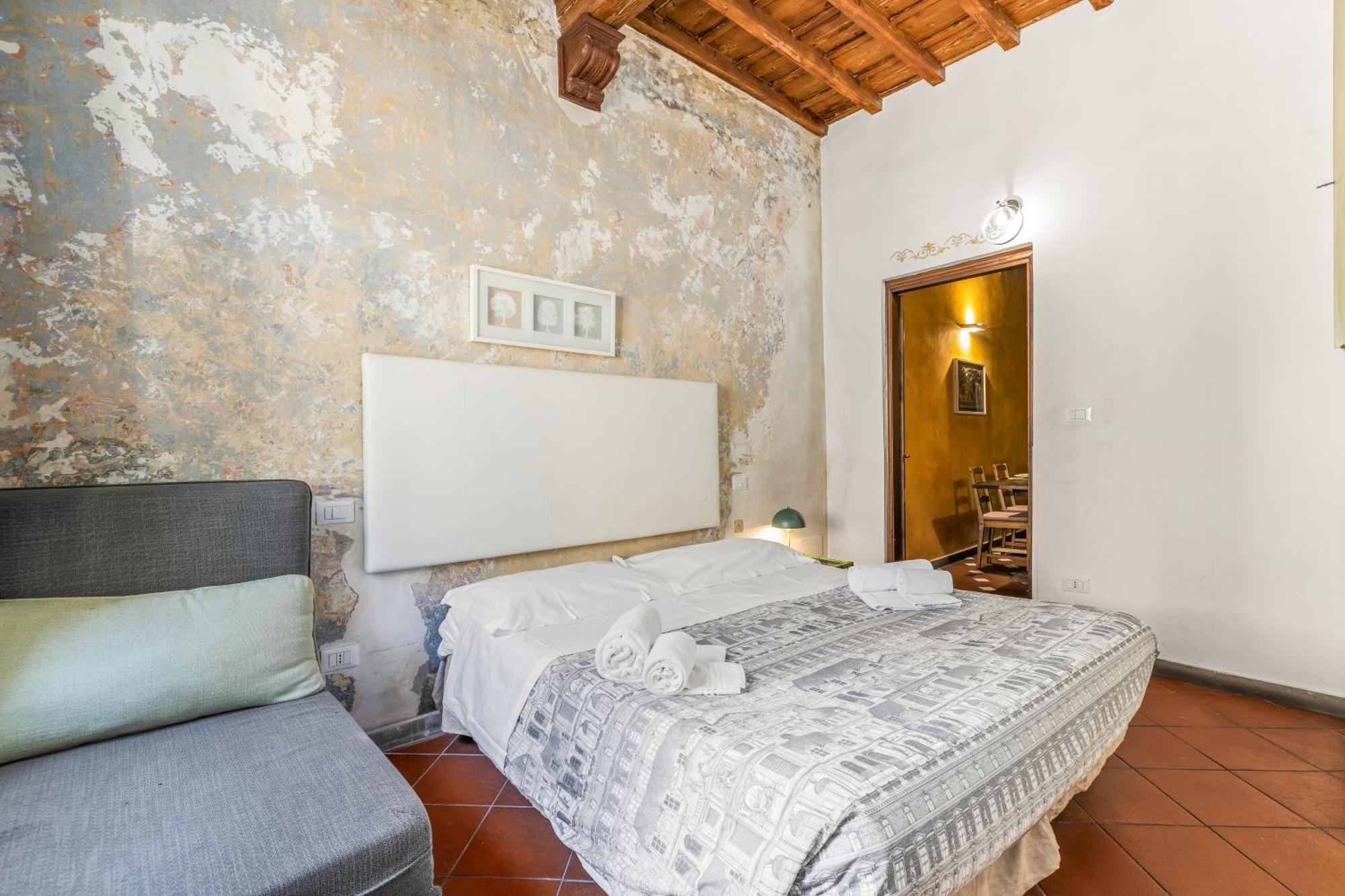 Oltrarno Artisan C&g Guest house *