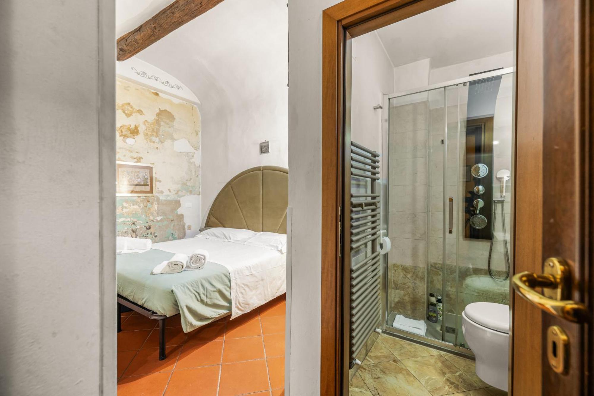 Oltrarno Artisan C&g Guest house *