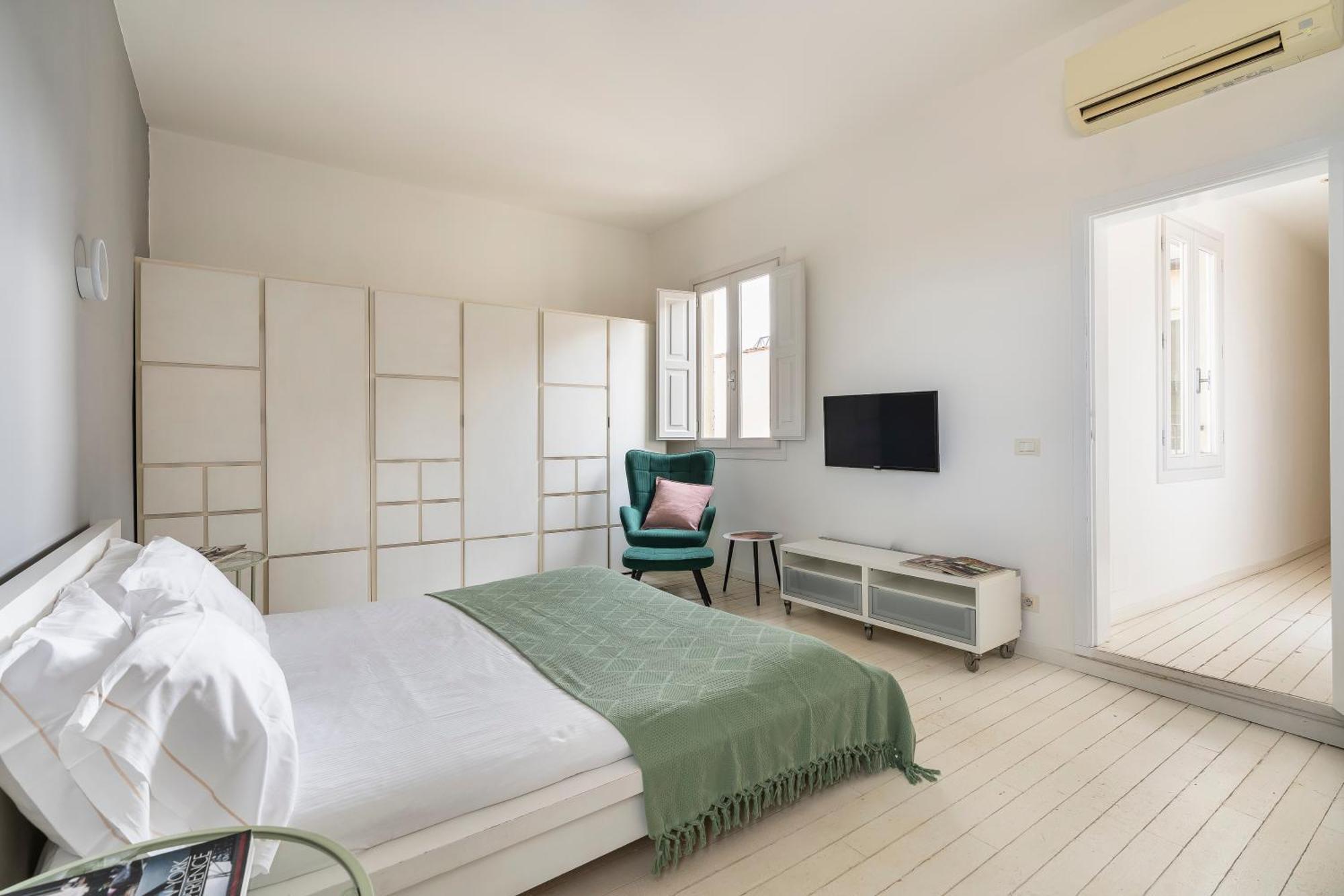 Appartement Laura 10 *