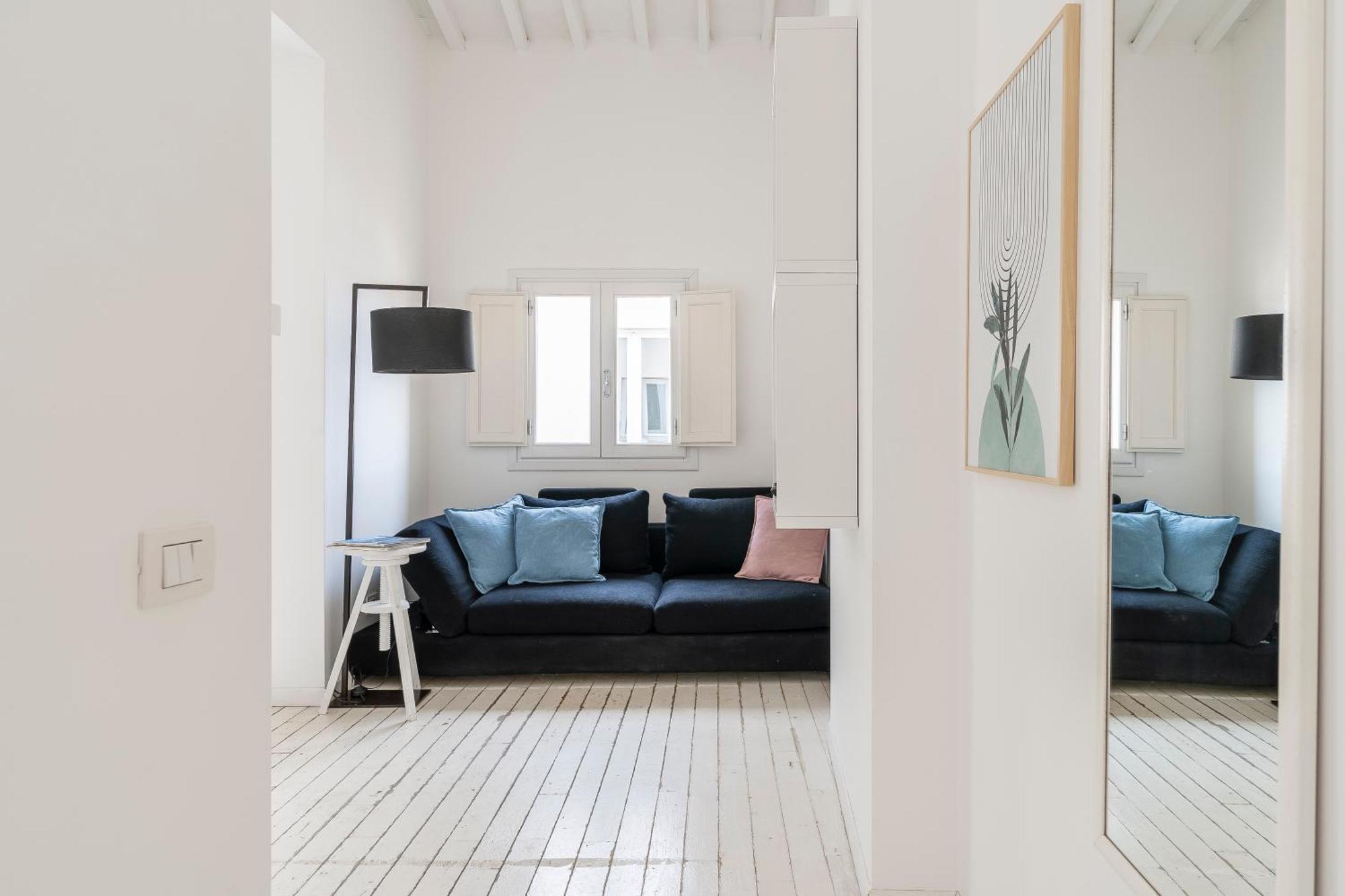Appartement Laura 10 *