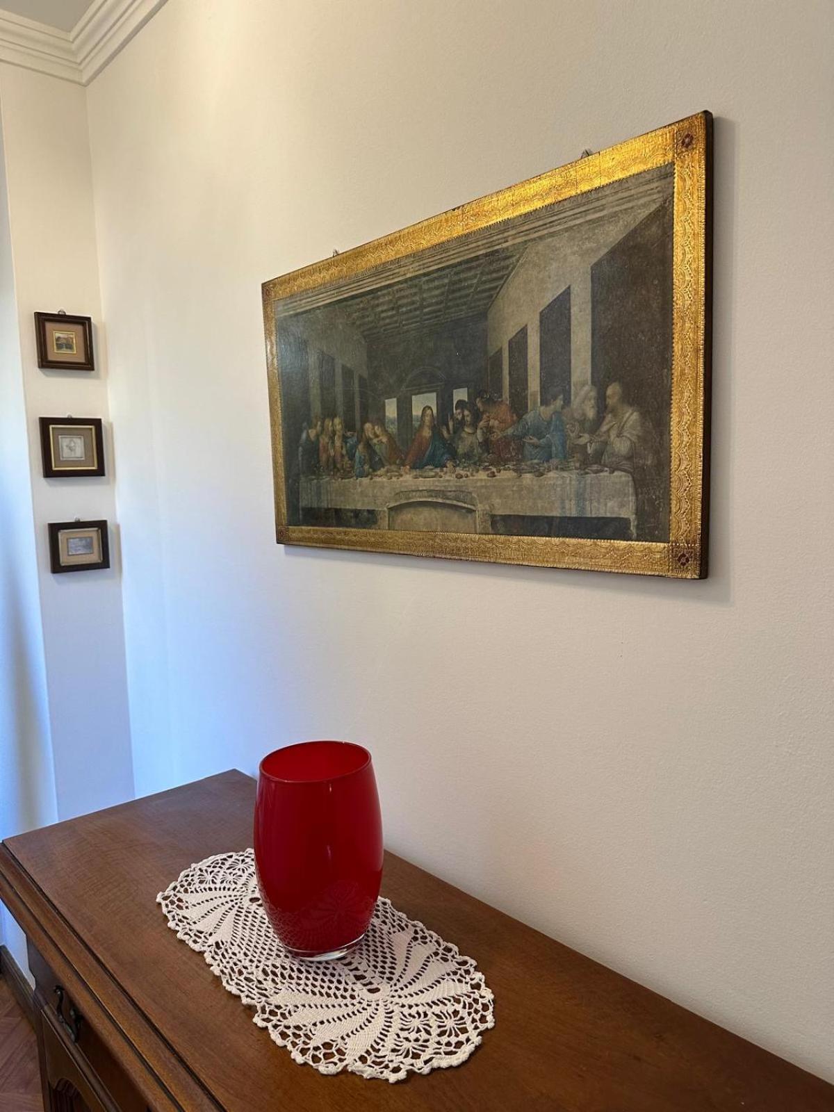 Elegant In A Historic Building, Just A Few Steps From The Duomo Appartement
