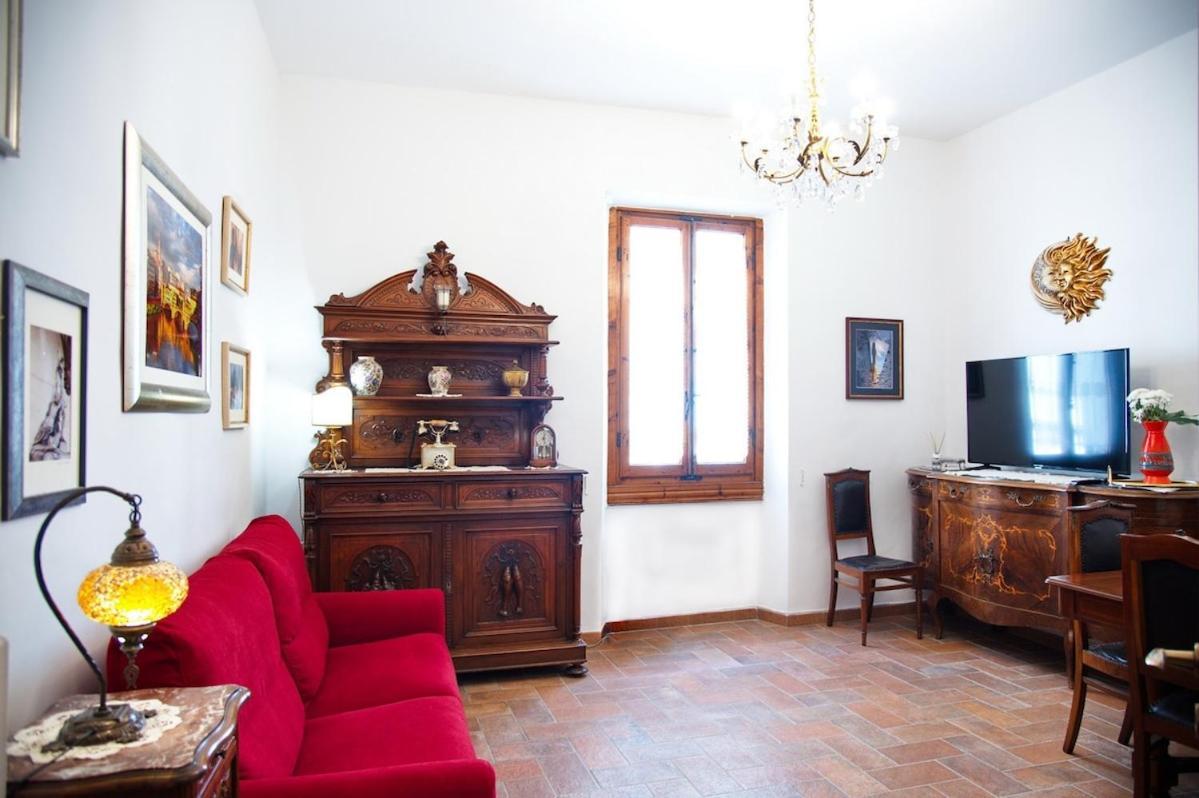 Elegant 300m From Old Town Center Appartement Florence