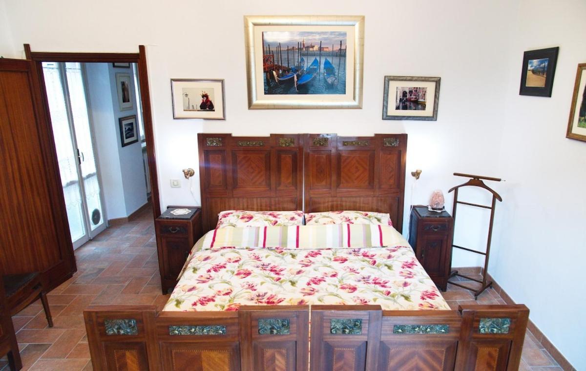 Elegant 300m From Old Town Center Appartement