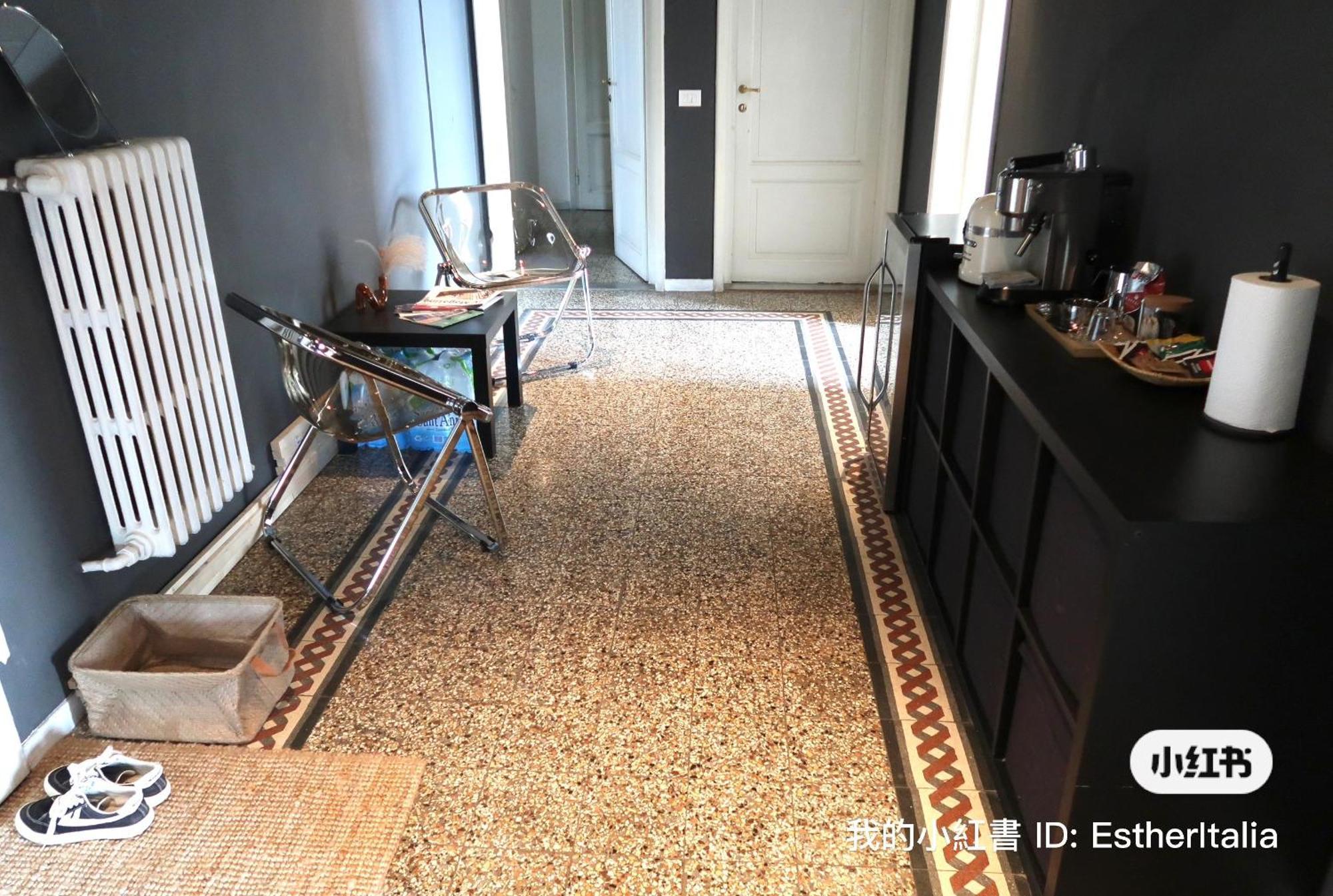 Spacious Esthers E Near Smn Guest house Florence