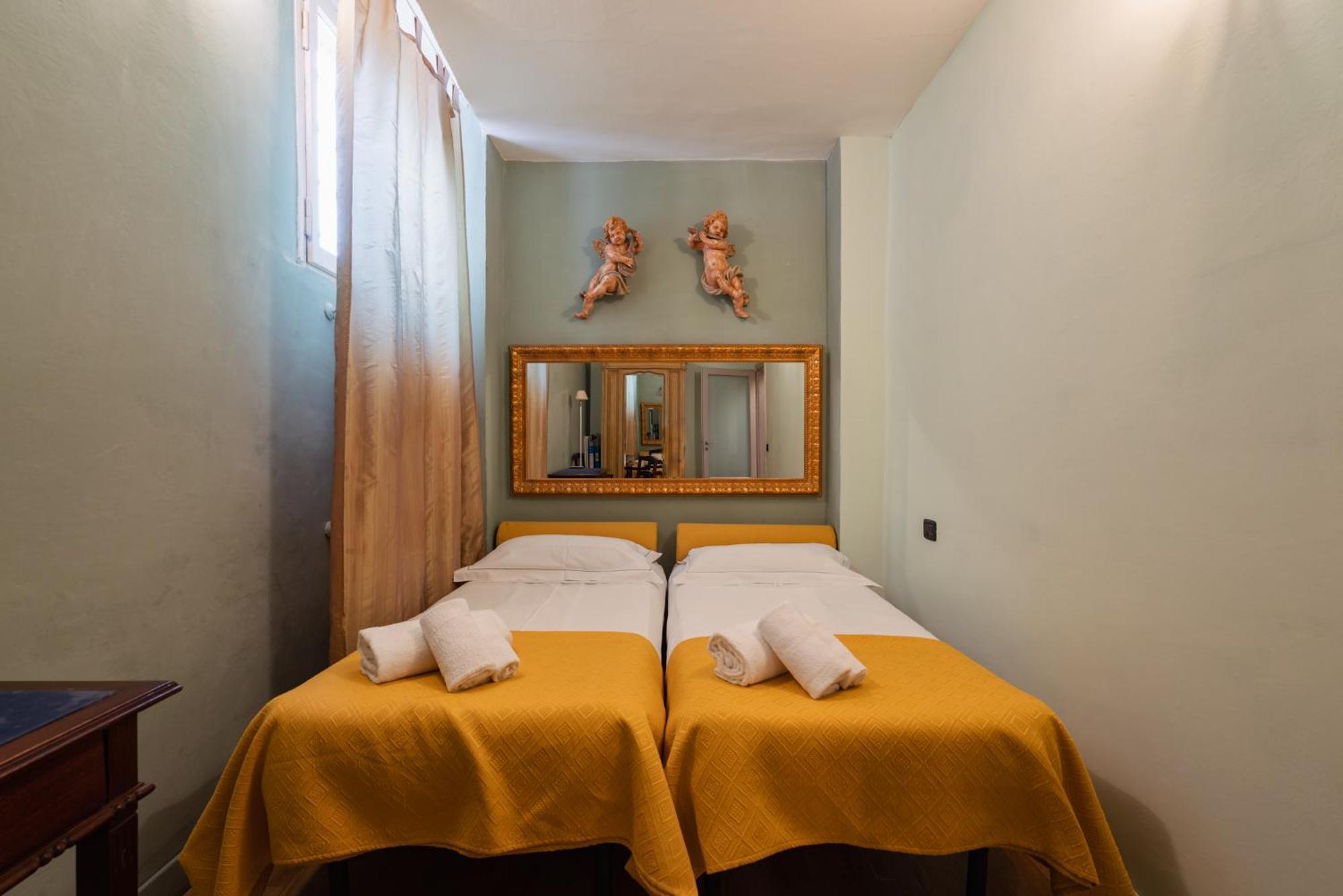 Santa Croce Retreat * Firenze