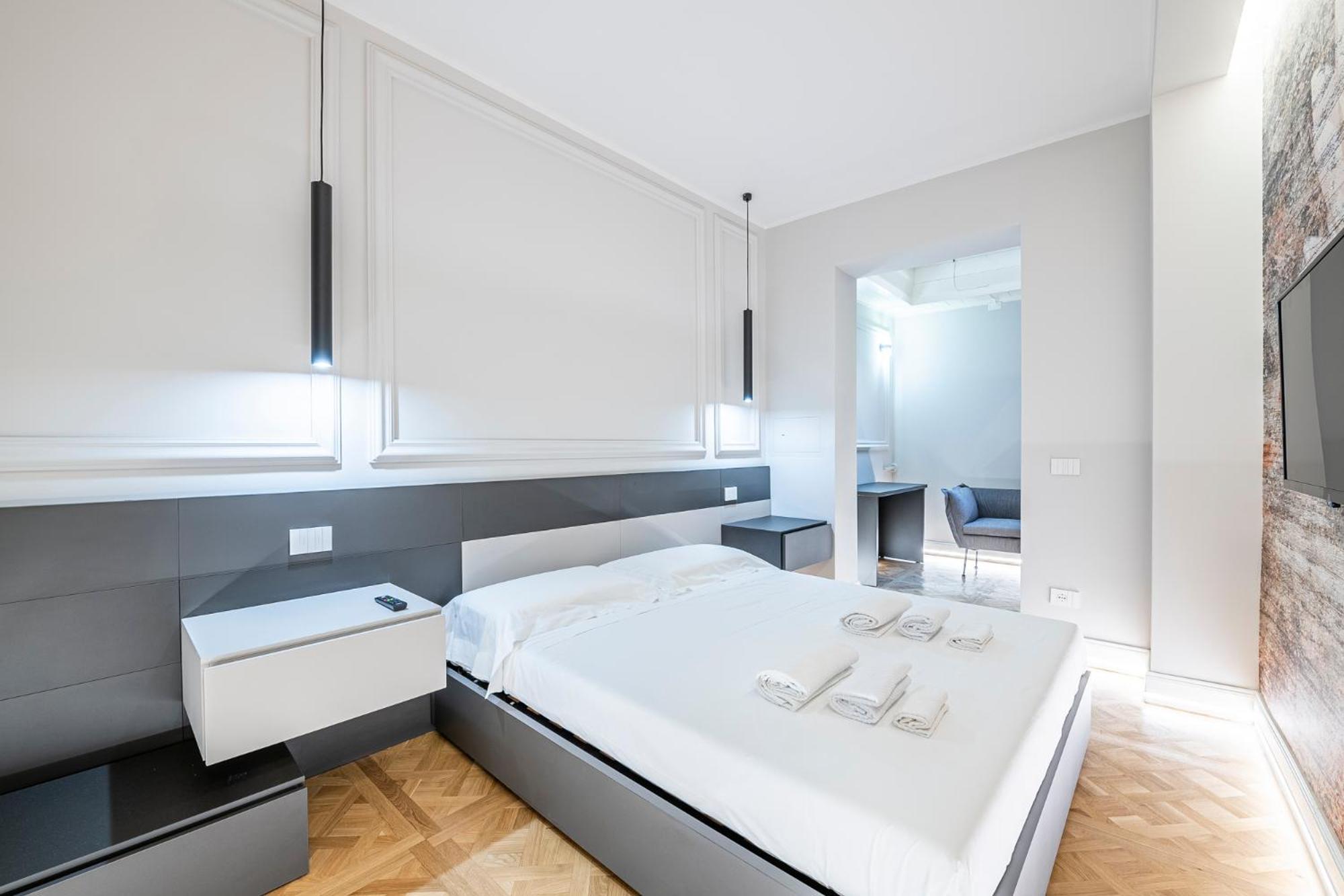 Beccaria - Luxury * Florence