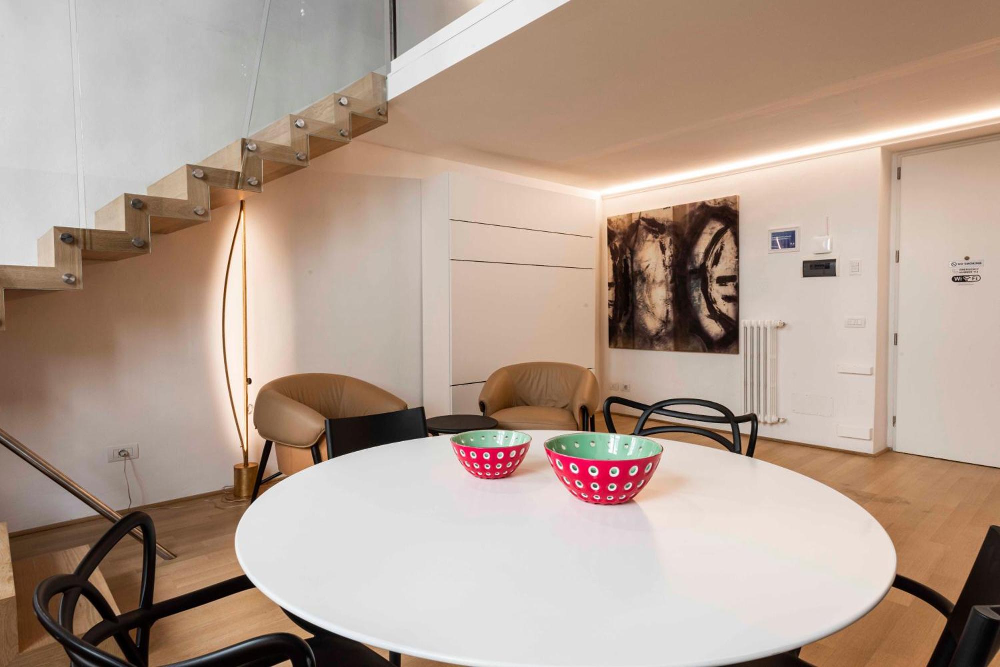 Palazzo Bardi N 1 *