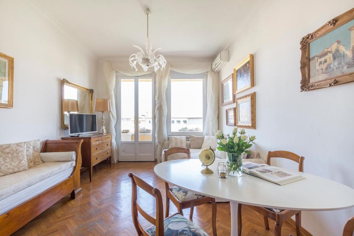 Wonderful Terrace Over Ponte Vecchio With Elevator Appartement Florence