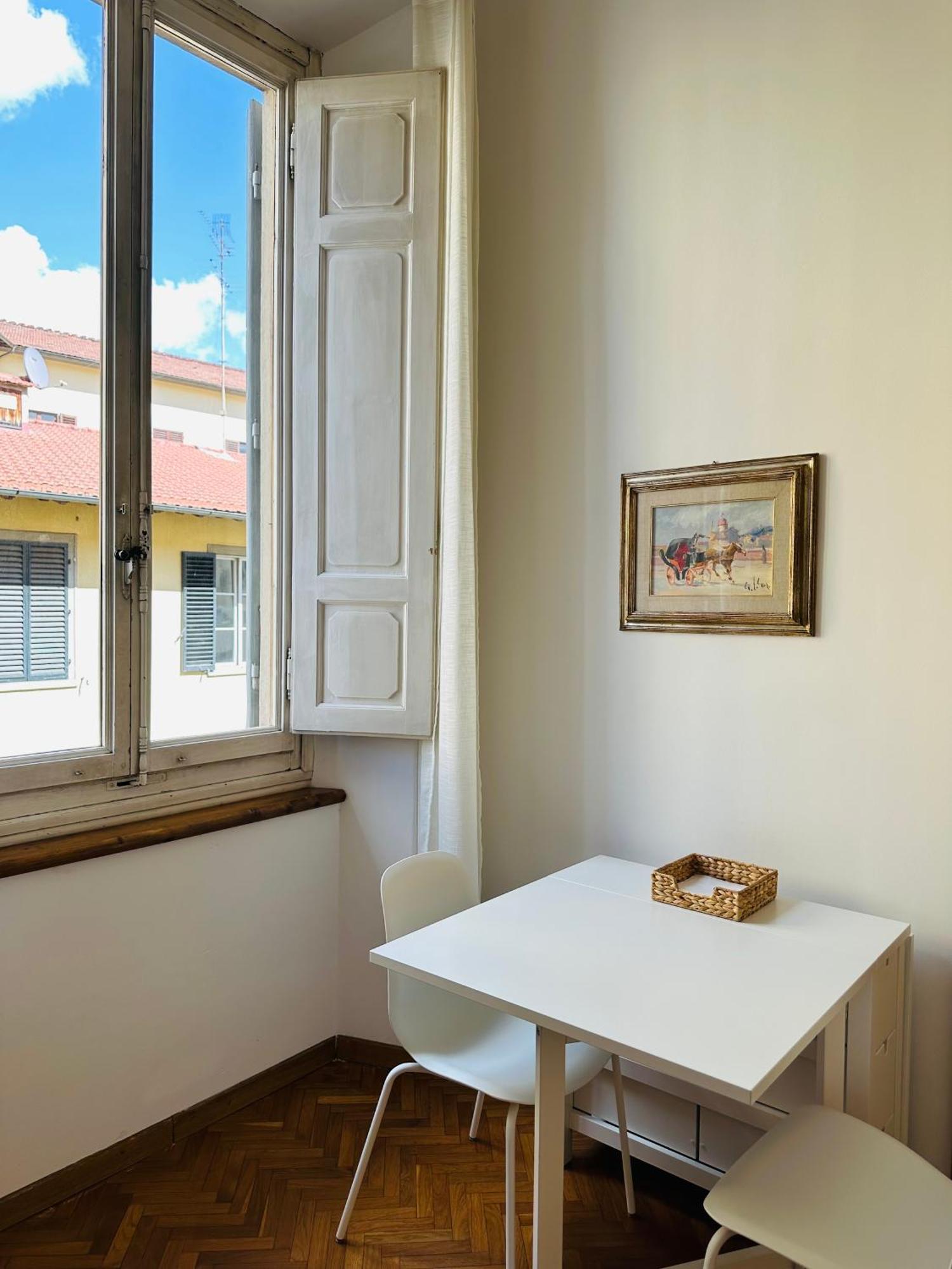 Apartment Poggi 7 Florence