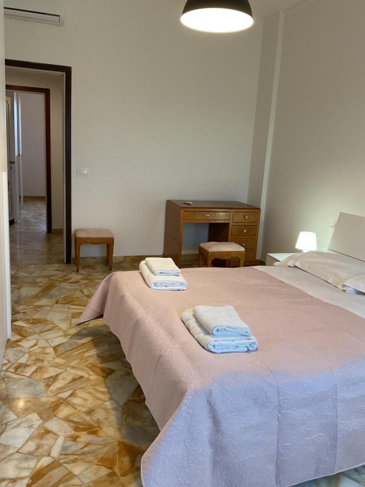 Coach 82 Apartment Florence