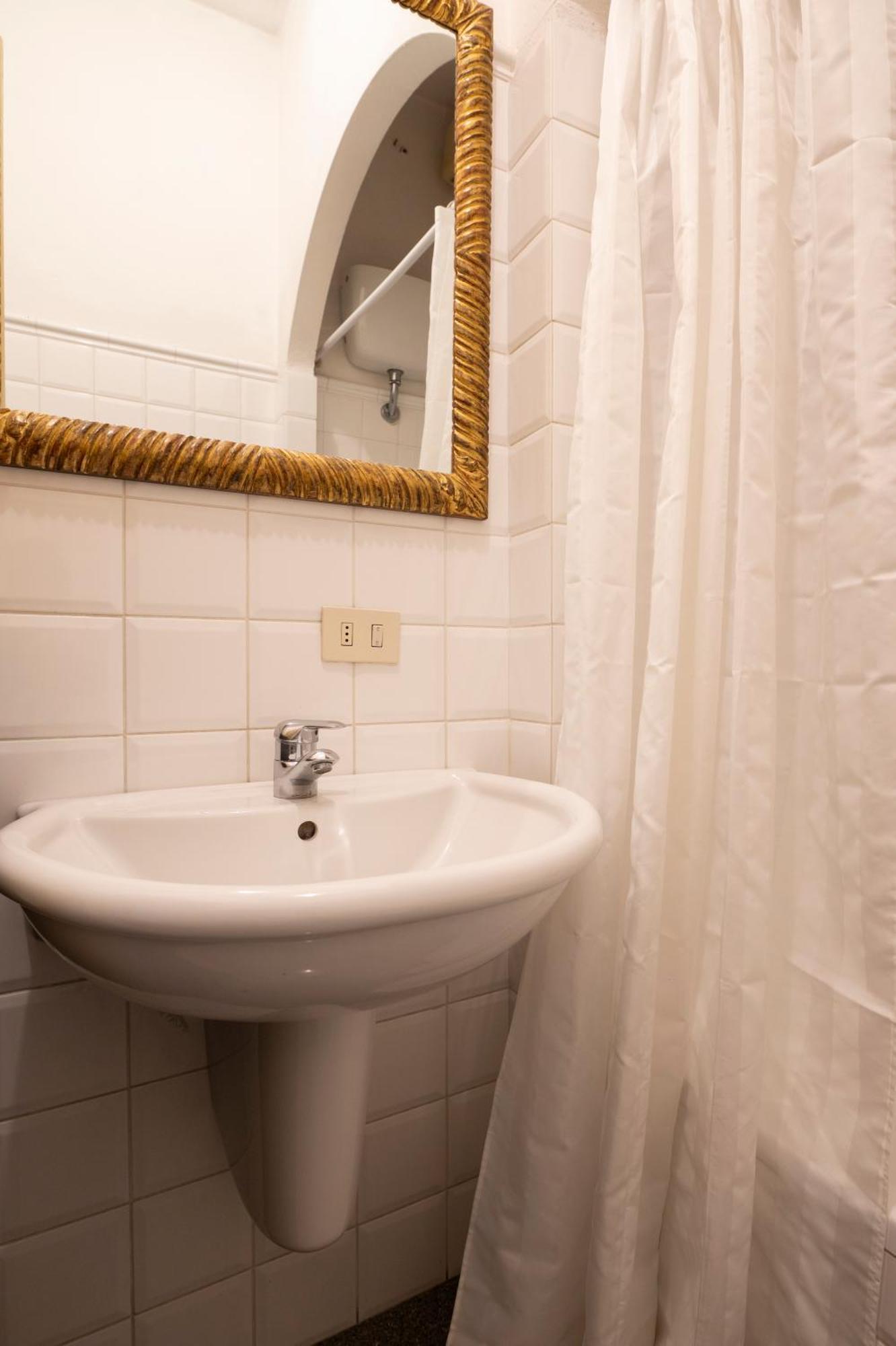 Caravaggio Con Bagno Privato Nell'oltrarno Maison d'hôtes Florence