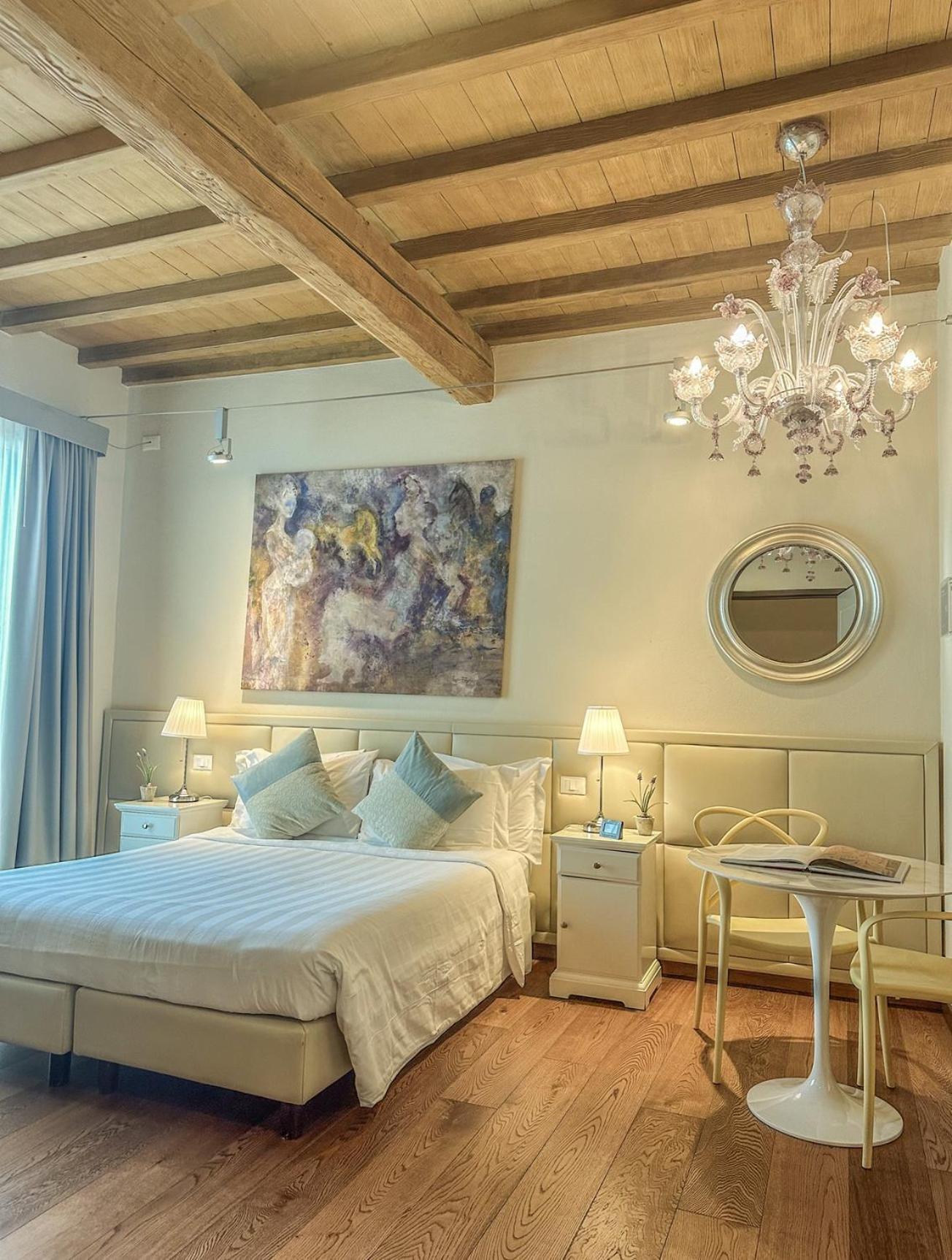 Aparthotel Art