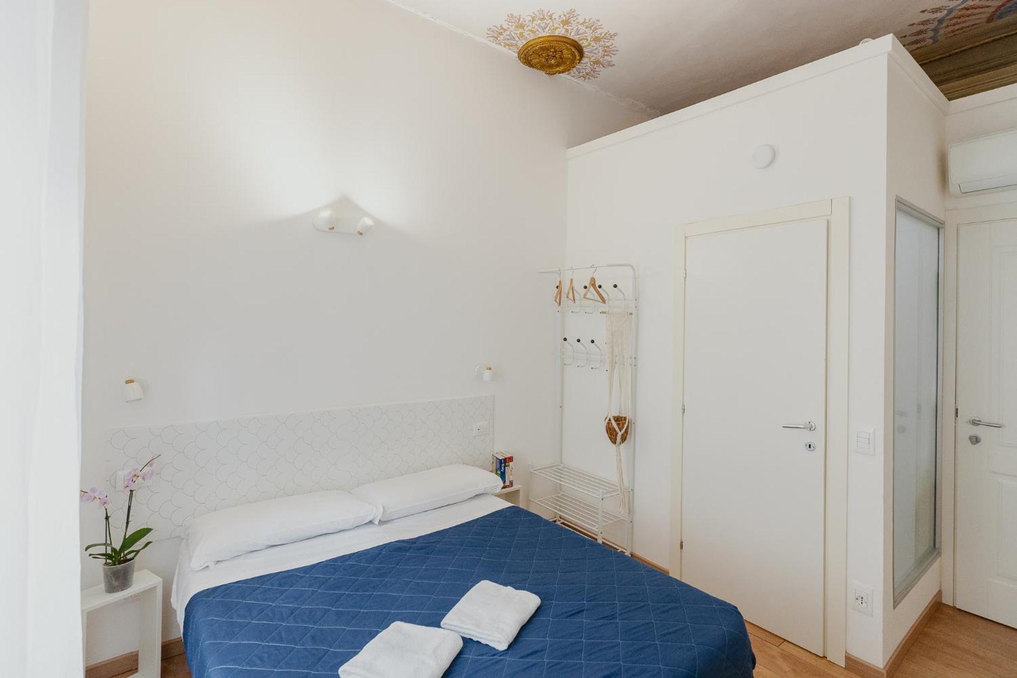 Florence Rooms Bed & Breakfast *